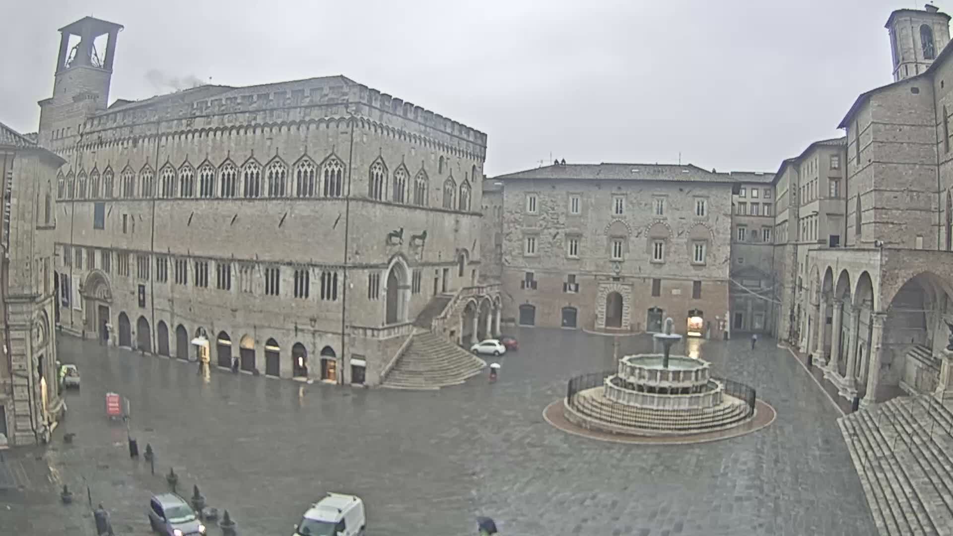 Perugia Piazza IV Novembre Square Live Cam - Umbria, Italy