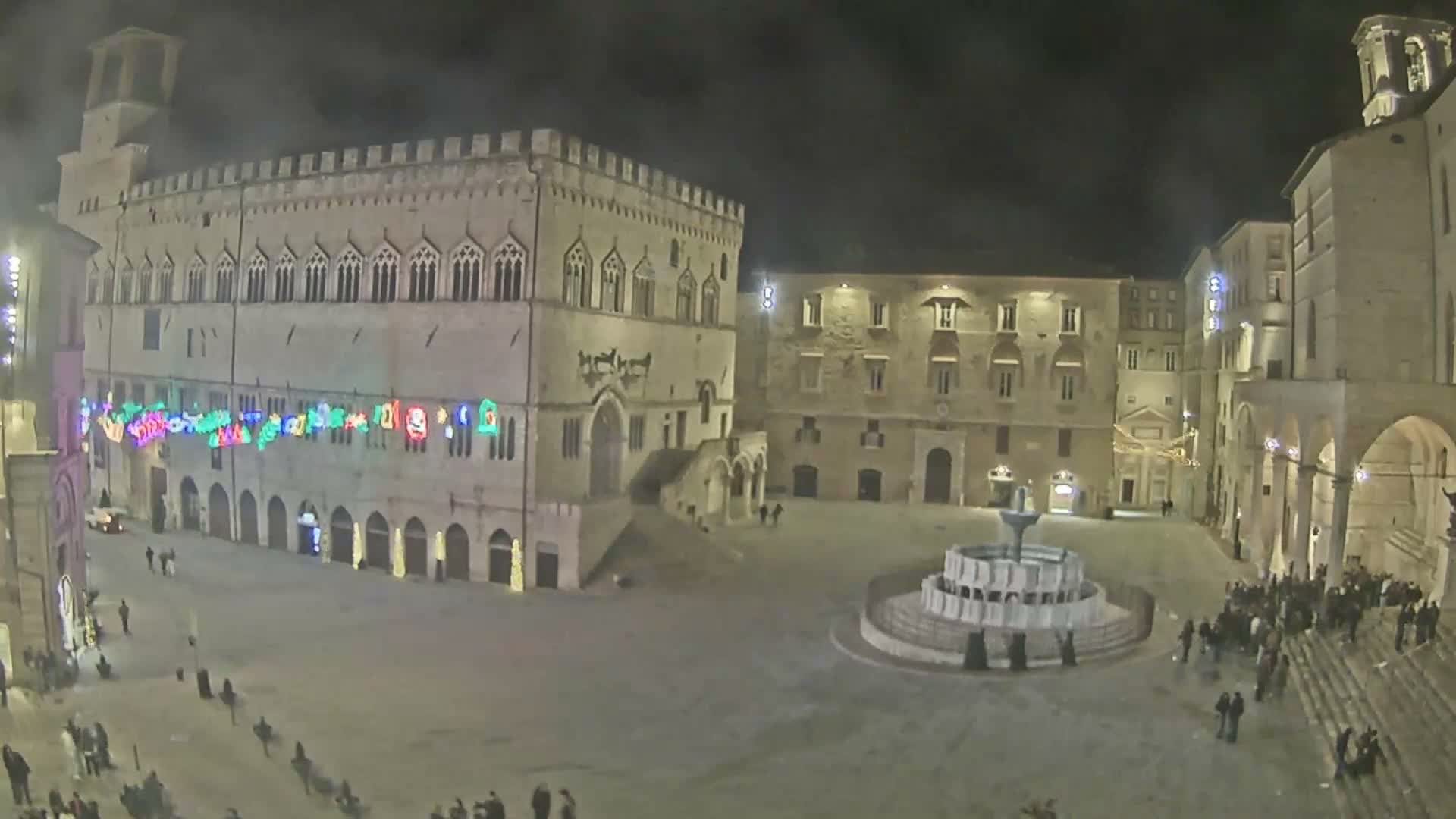 Perugia Piazza IV Novembre Square Live Cam - Umbria, Italy
