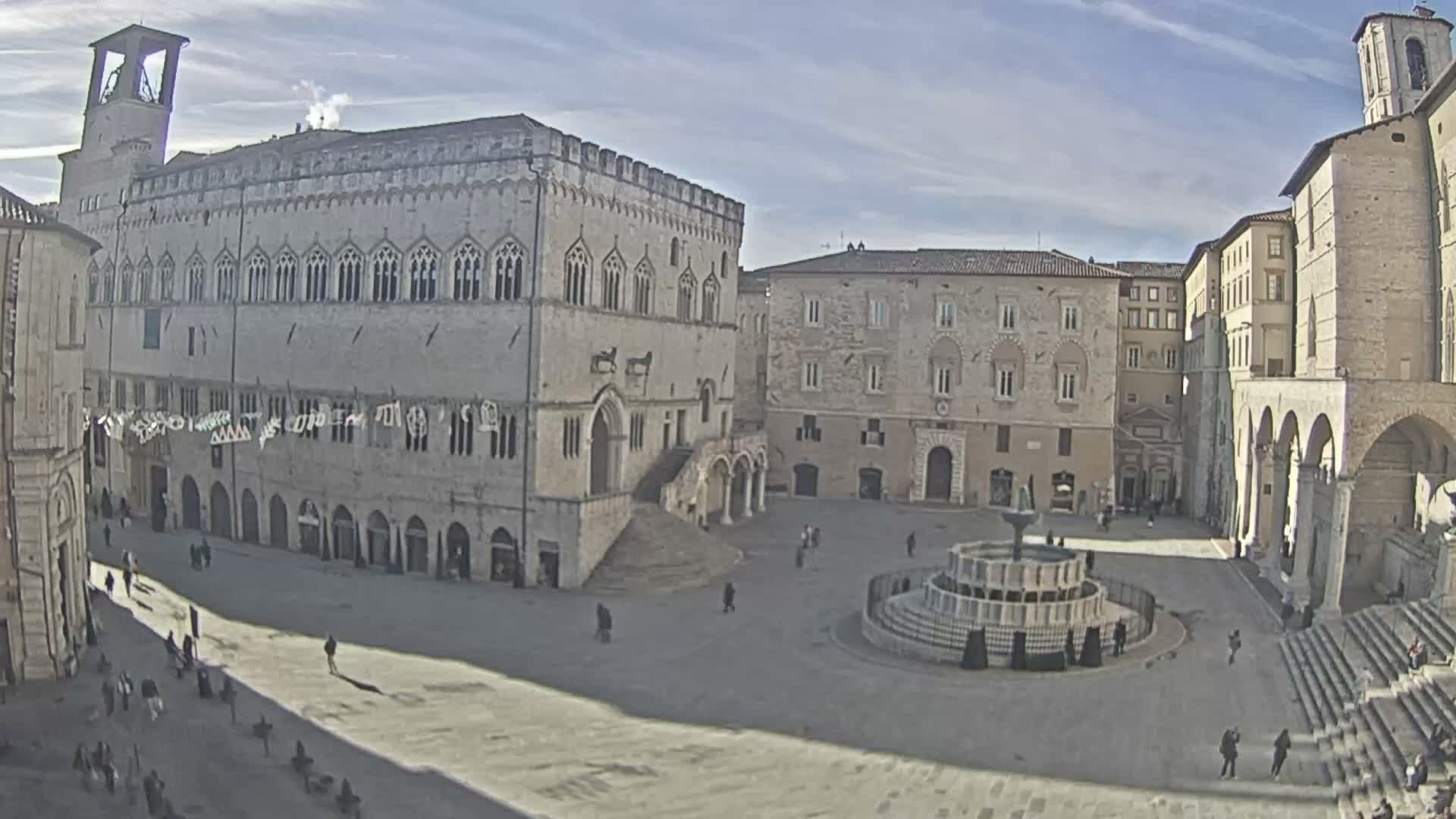 Perugia Piazza IV Novembre Square Live Cam - Umbria, Italy