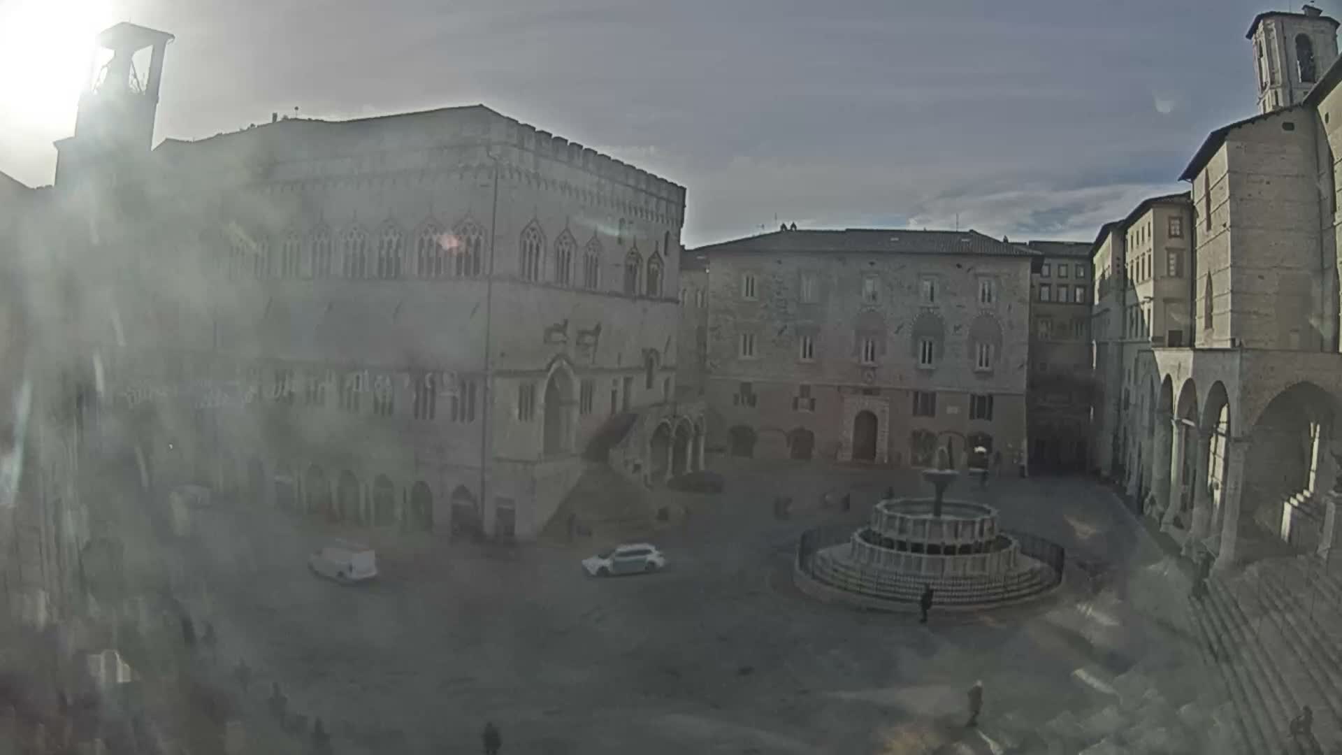 Perugia Piazza IV Novembre Square Live Cam - Umbria, Italy