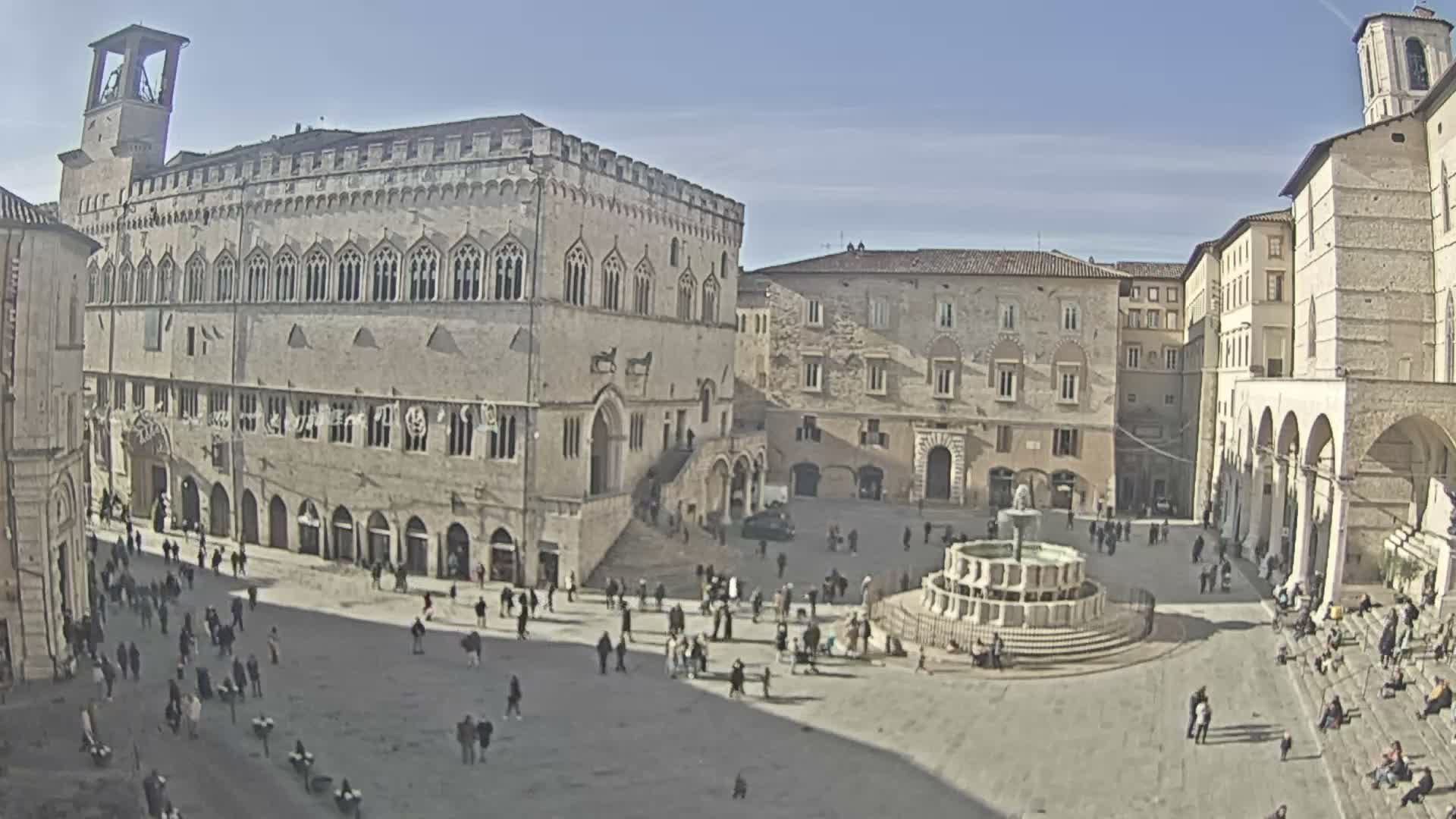 Perugia Piazza IV Novembre Square Live Cam - Umbria, Italy