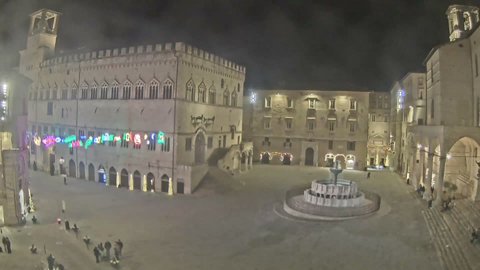 Perugia Piazza IV Novembre Square Live Cam - Umbria, Italy