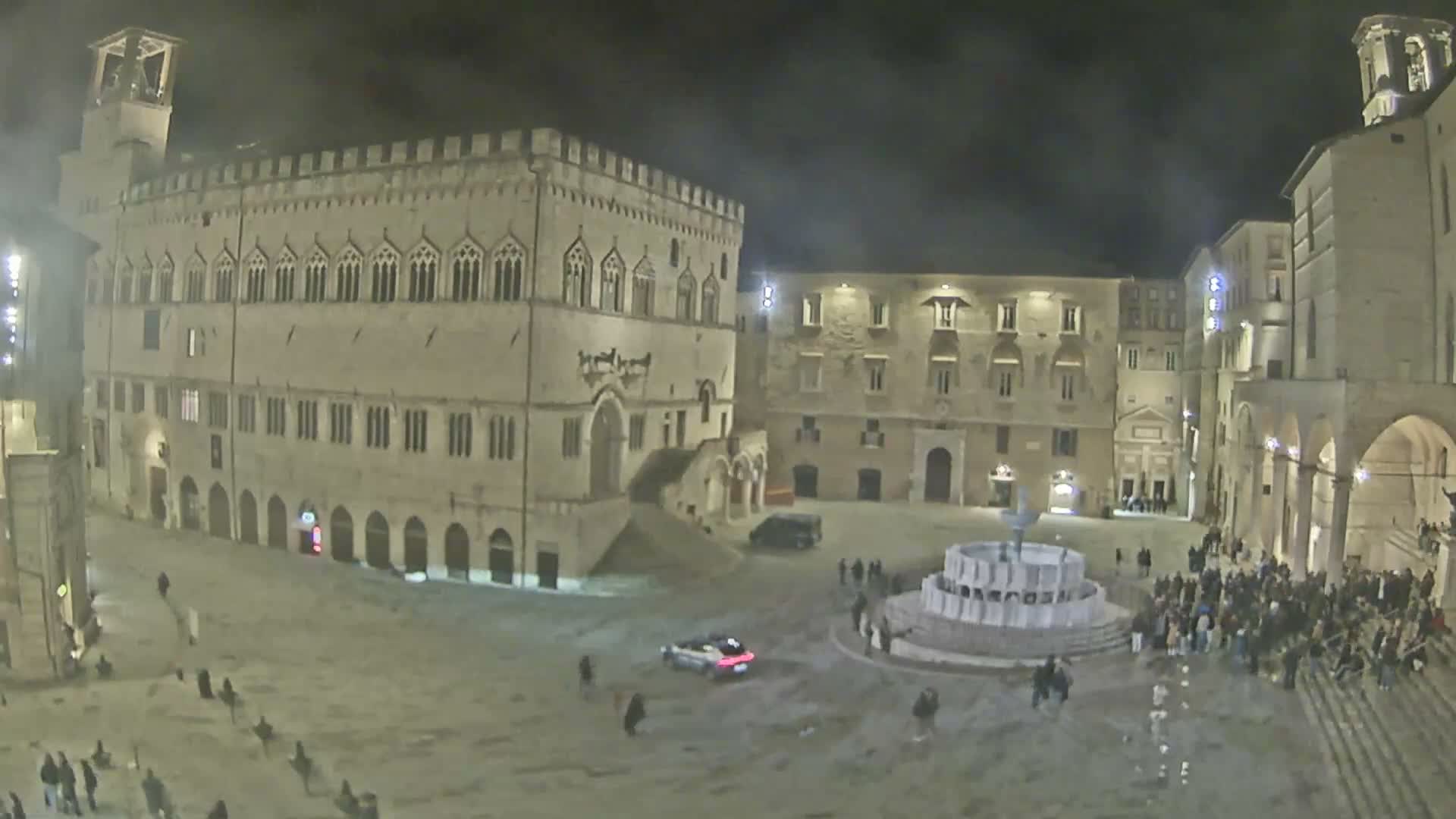 Perugia Piazza IV Novembre Square Live Cam - Umbria, Italy