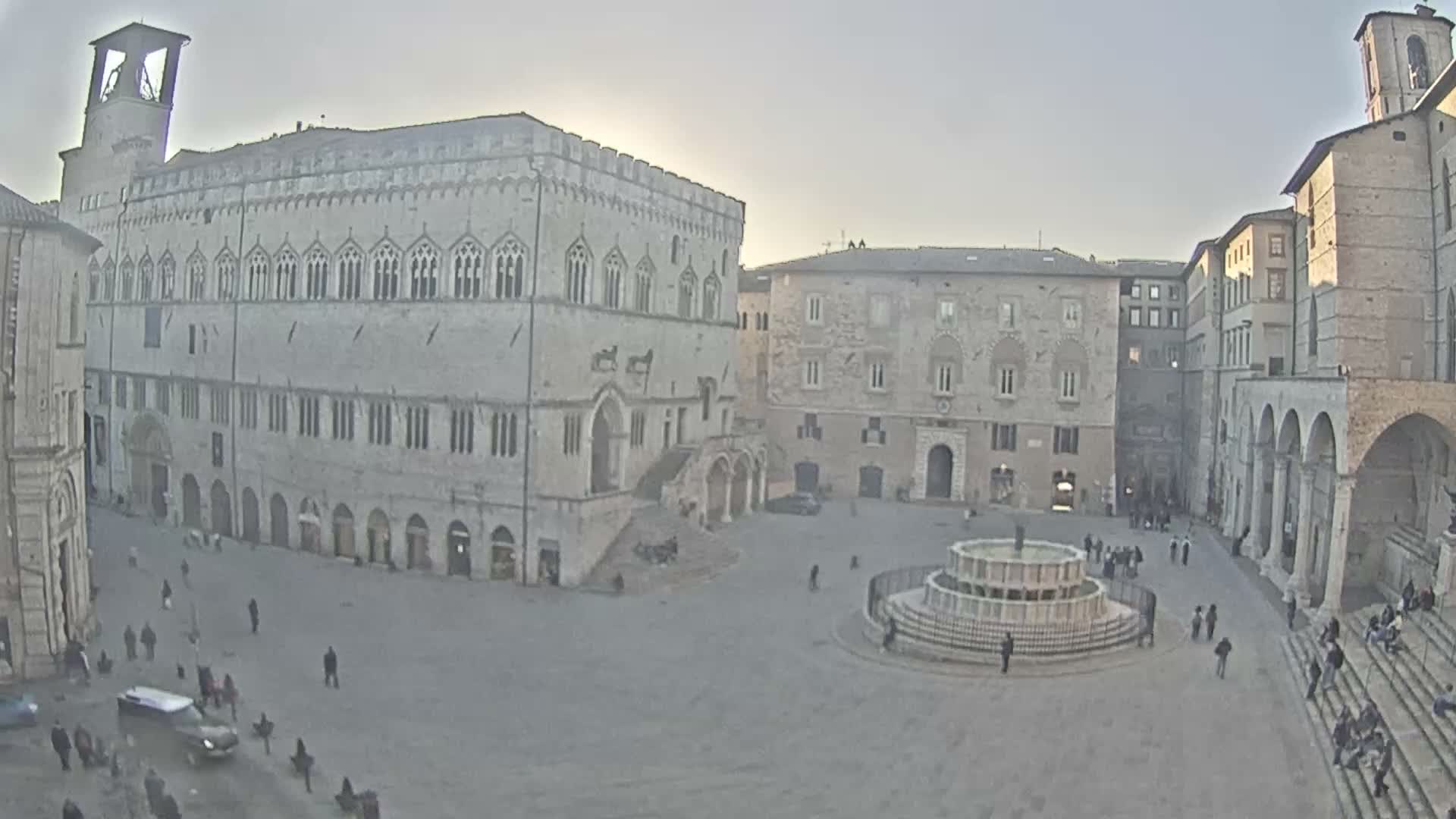 Perugia Piazza IV Novembre Square Live Cam - Umbria, Italy