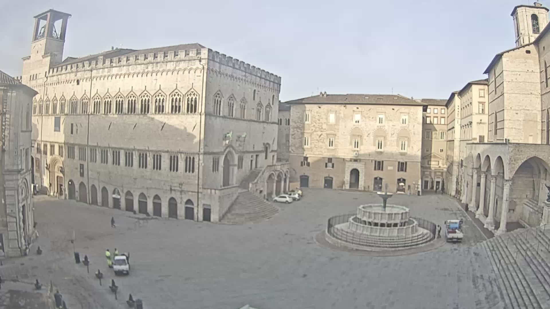 Perugia Piazza IV Novembre Square Live Cam - Umbria, Italy