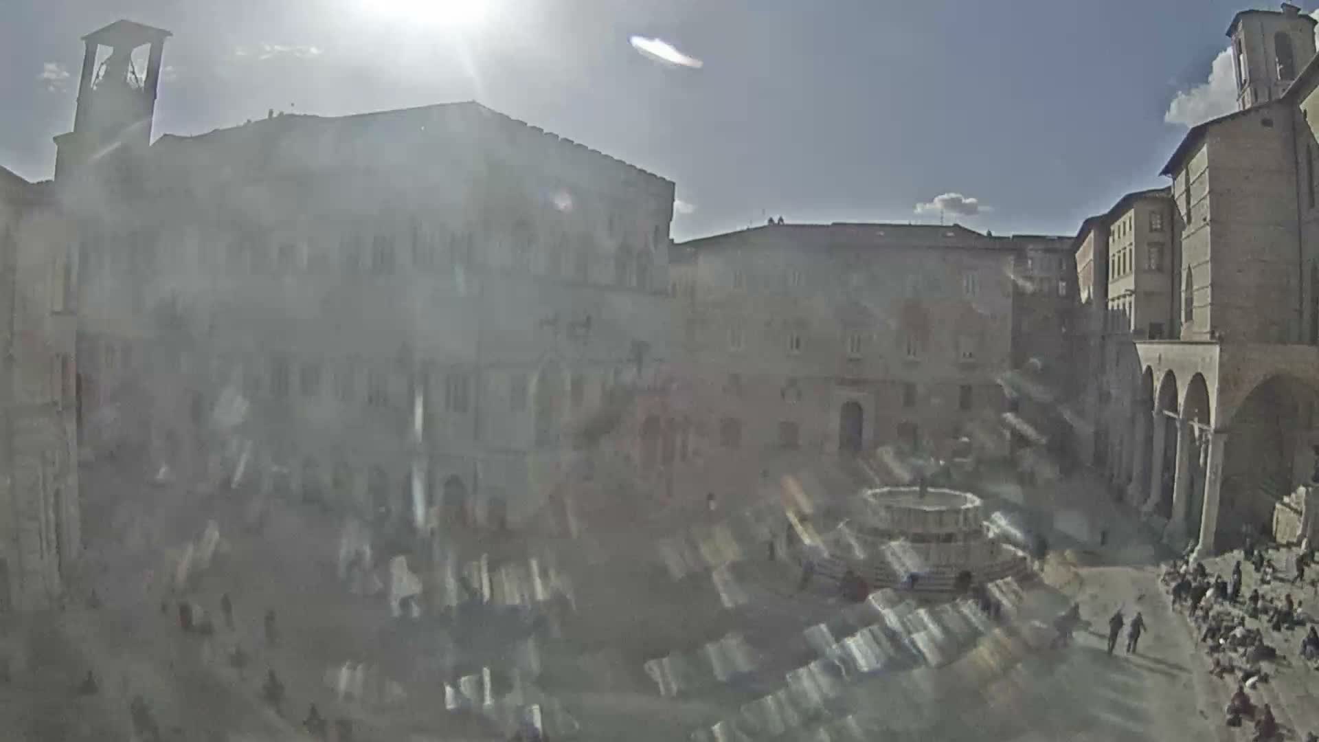 Perugia Piazza IV Novembre Square Live Cam - Umbria, Italy