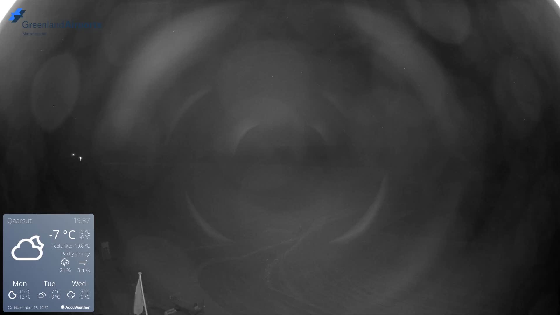 Qaarsut Airport (Mittarfik Qaarsut) North Towards View Live Cam JQA / BGUQ  - Qaarsut, Avannaata, Greenland, Denmark