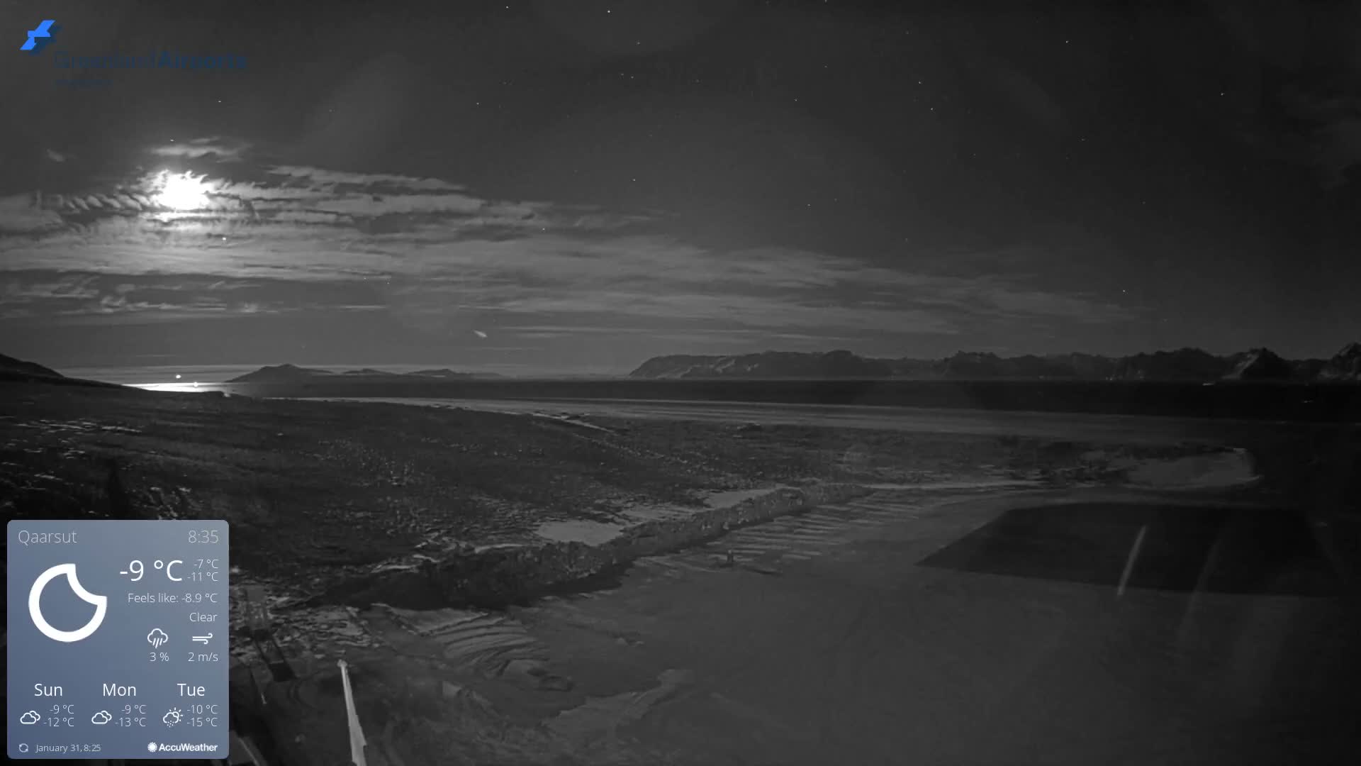 Qaarsut Airport (Mittarfik Qaarsut) North Towards View Live Cam JQA / BGUQ  - Qaarsut, Avannaata, Greenland, Denmark