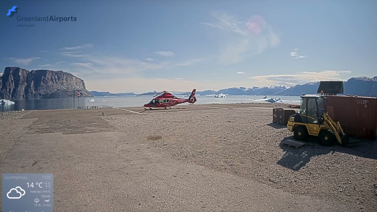 Uummannaq Heliport & Uummannaq Fjord / Storoen-Ikerasak Island Live Cam - Uummannaq, Avannaata, Greenland, Denmark