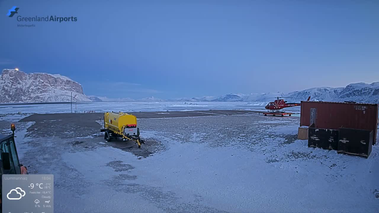 Uummannaq Heliport & Uummannaq Fjord / Storoen-Ikerasak Island Live Cam - Uummannaq, Avannaata, Greenland, Denmark