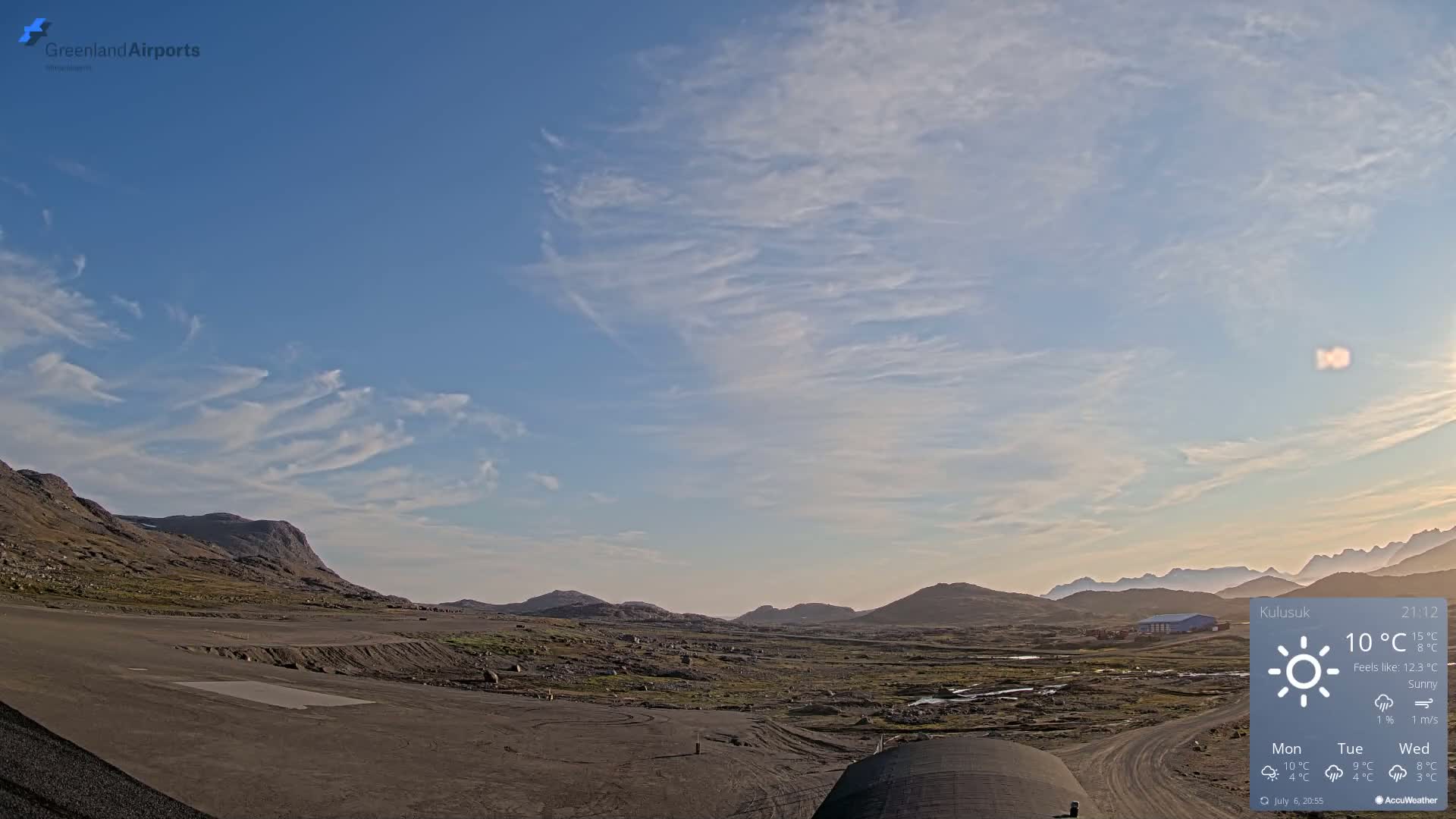 Kulusuk Airport West Towards Live Cam KUS / BGKK- Kulusuk, Sermersooq, Greenland, Denmark