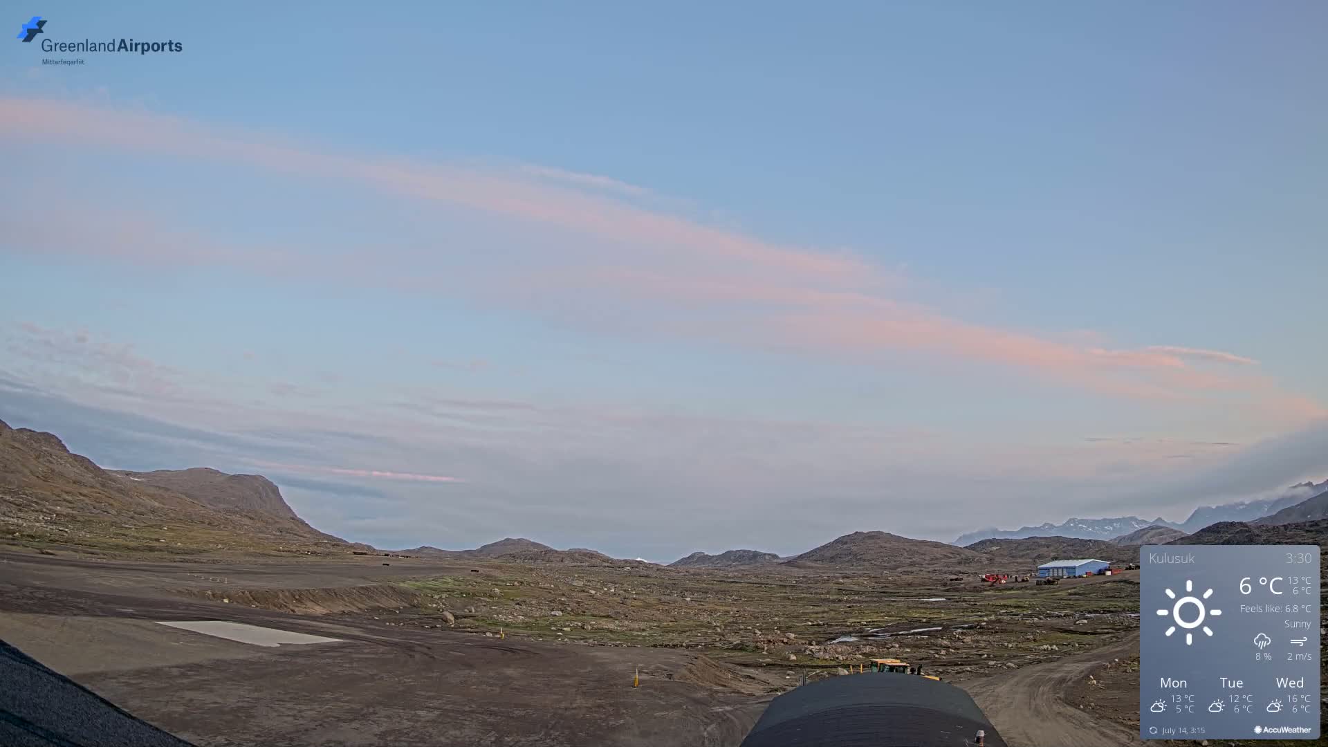 Kulusuk Airport West Towards Live Cam KUS / BGKK- Kulusuk, Sermersooq, Greenland, Denmark