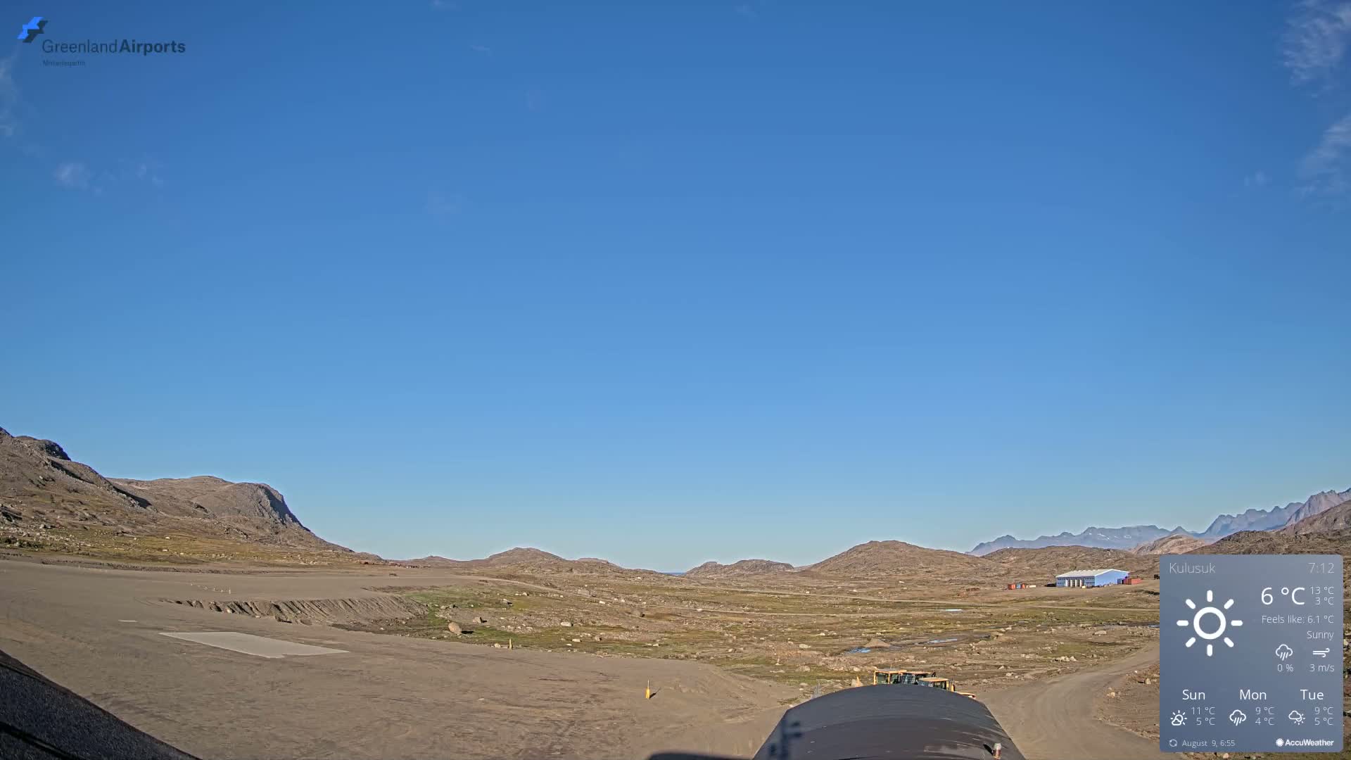 Kulusuk Airport West Towards Live Cam KUS / BGKK- Kulusuk, Sermersooq, Greenland, Denmark