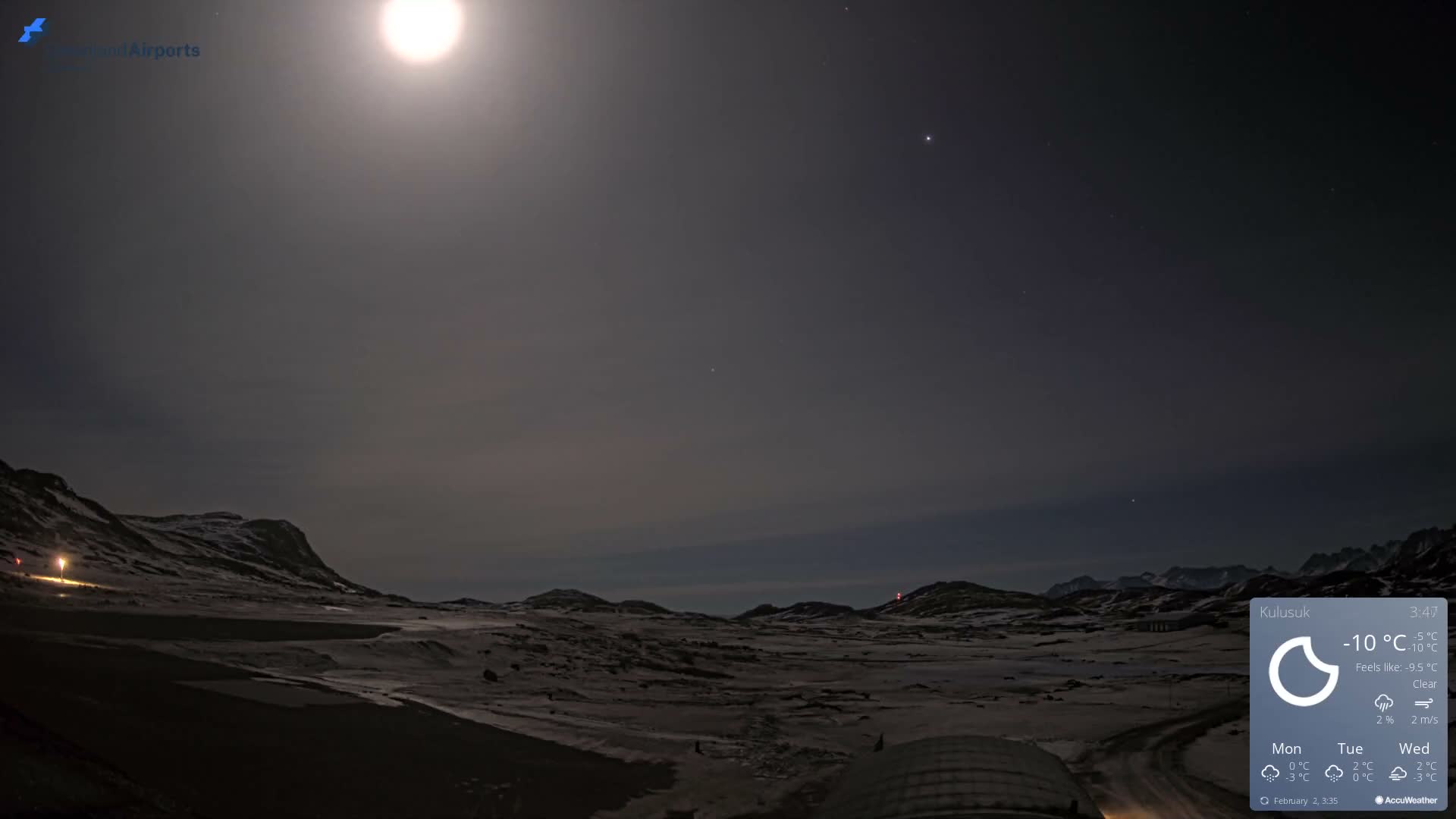 Kulusuk Airport West Towards Live Cam KUS / BGKK- Kulusuk, Sermersooq, Greenland, Denmark