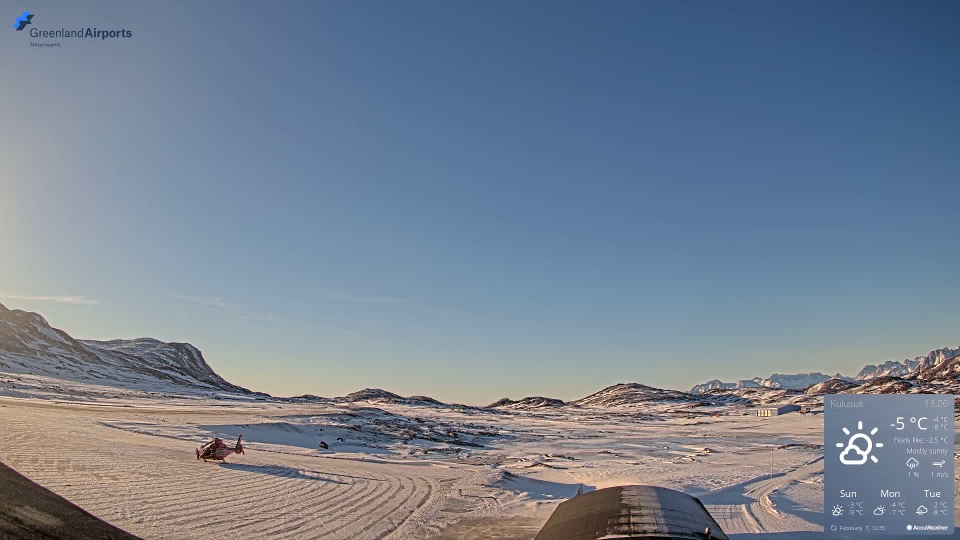 Kulusuk Airport West Towards Live Cam KUS / BGKK- Kulusuk, Sermersooq, Greenland, Denmark