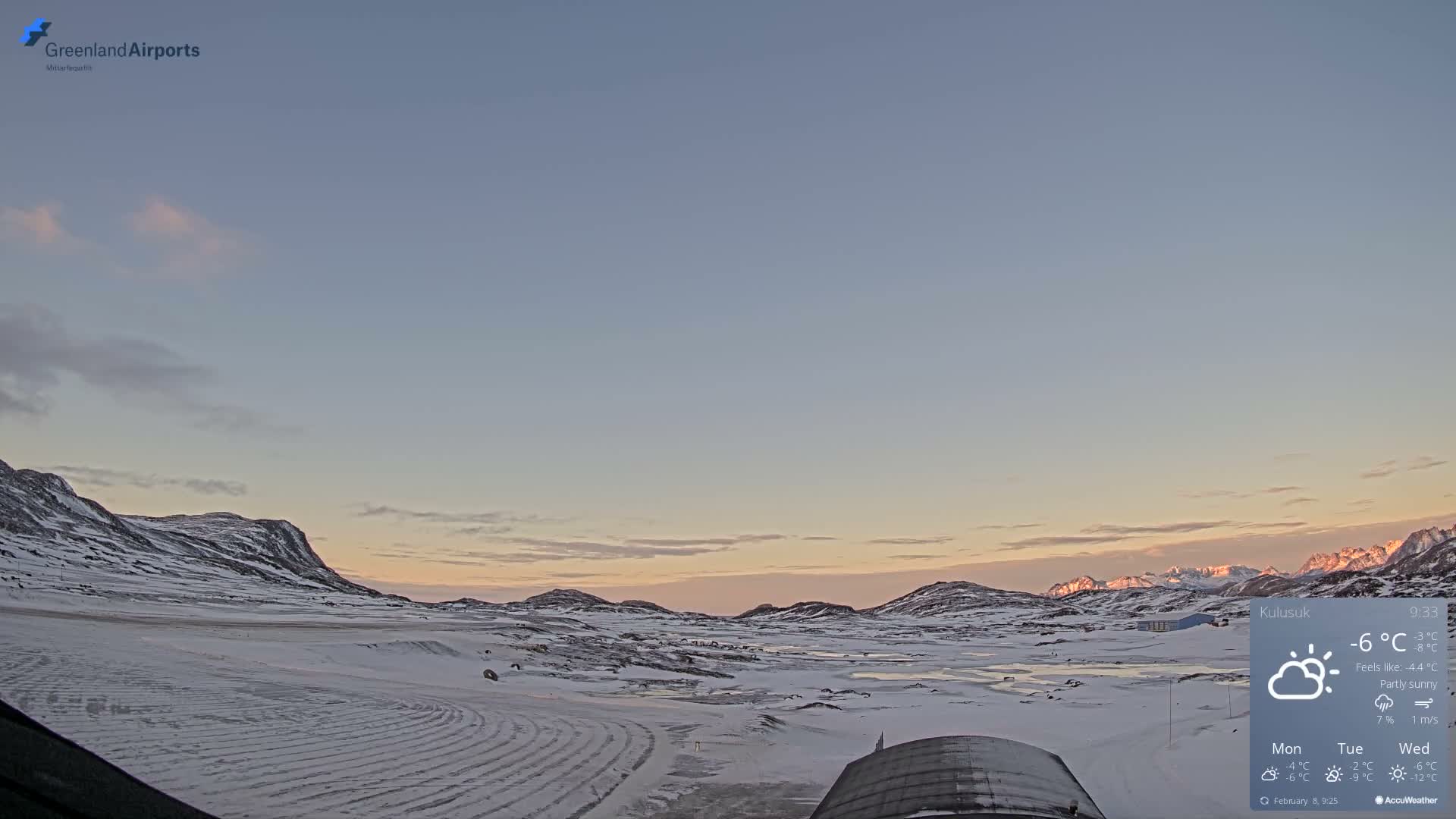 Kulusuk Airport West Towards Live Cam KUS / BGKK- Kulusuk, Sermersooq, Greenland, Denmark