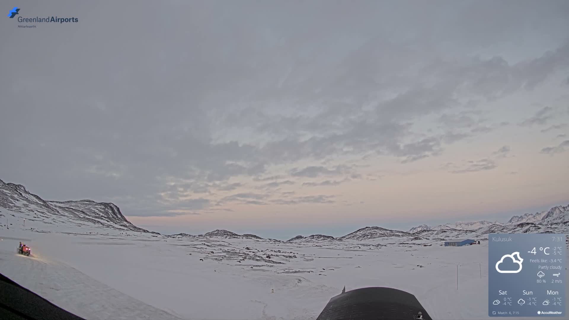 Kulusuk Airport West Towards Live Cam KUS / BGKK- Kulusuk, Sermersooq, Greenland, Denmark