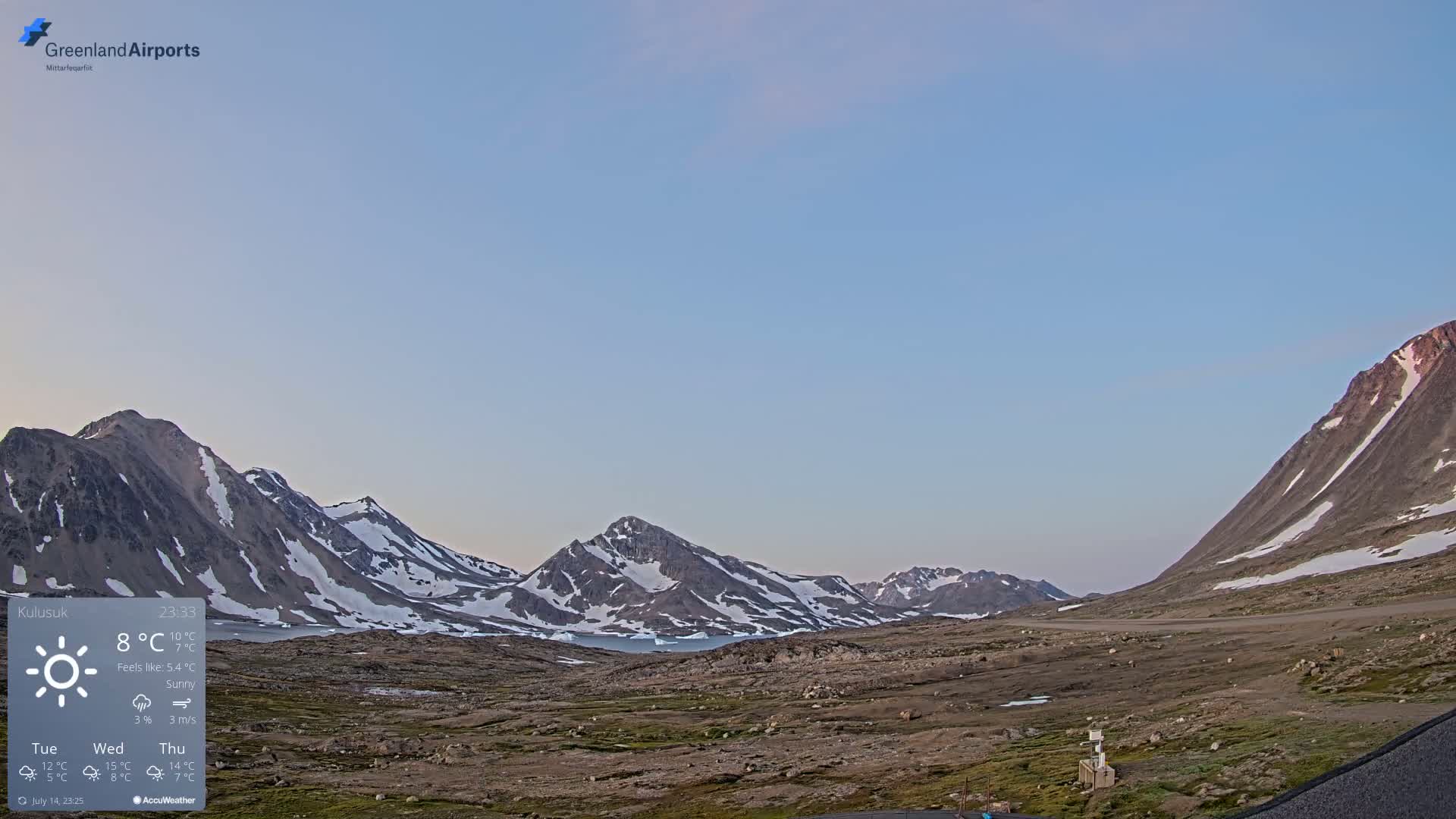 Kulusuk Airport East Towards View Live Cam  KUS / BGKK- Kulusuk, Sermersooq, Greenland, Denmark