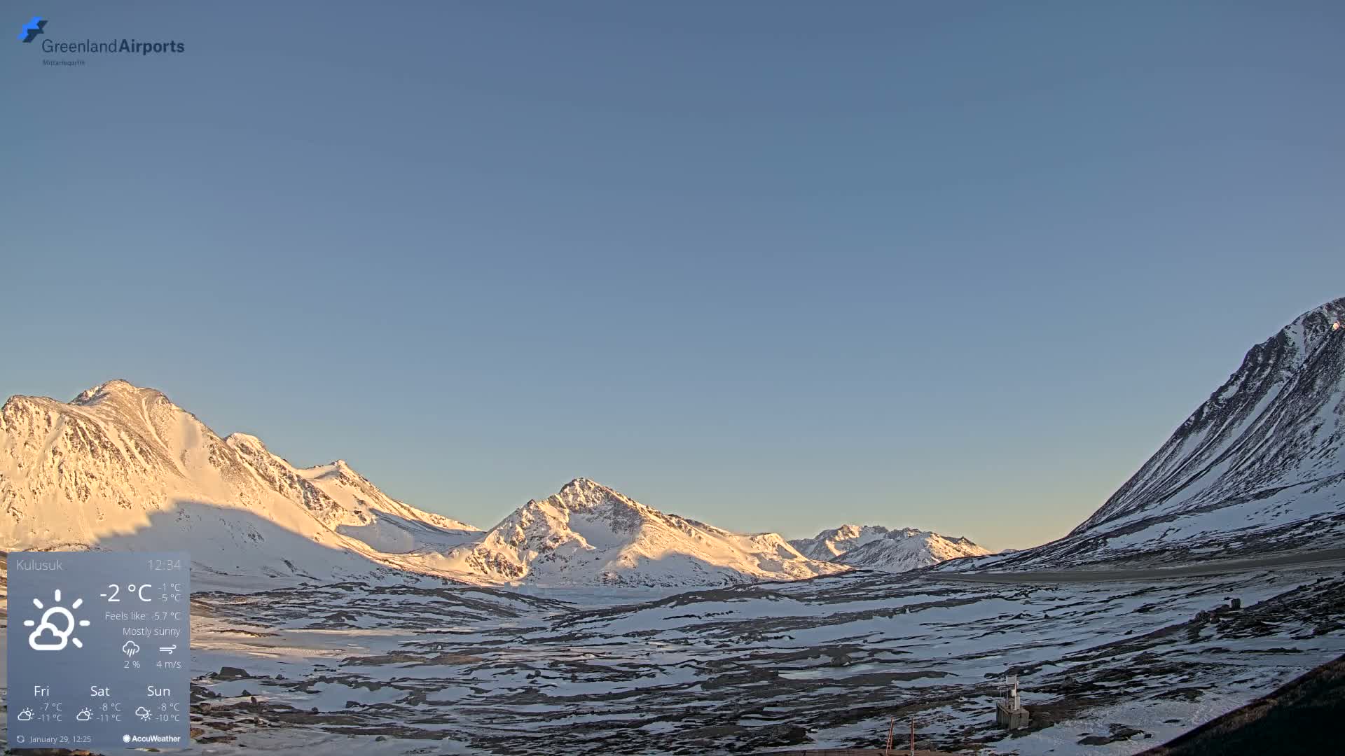 Kulusuk Airport East Towards View Live Cam  KUS / BGKK- Kulusuk, Sermersooq, Greenland, Denmark