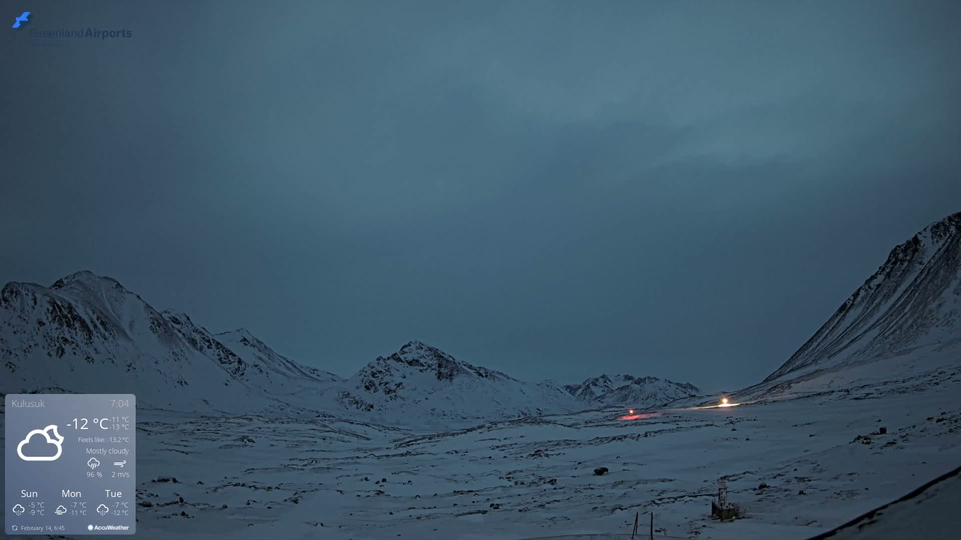 Kulusuk Airport East Towards View Live Cam  KUS / BGKK- Kulusuk, Sermersooq, Greenland, Denmark