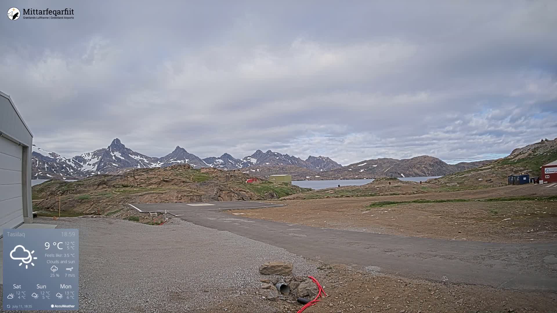 Tasiilaq Heliport Live Cam AGM / BGAM - Tasiilaq, Sermersooq, Greenland, Denmark