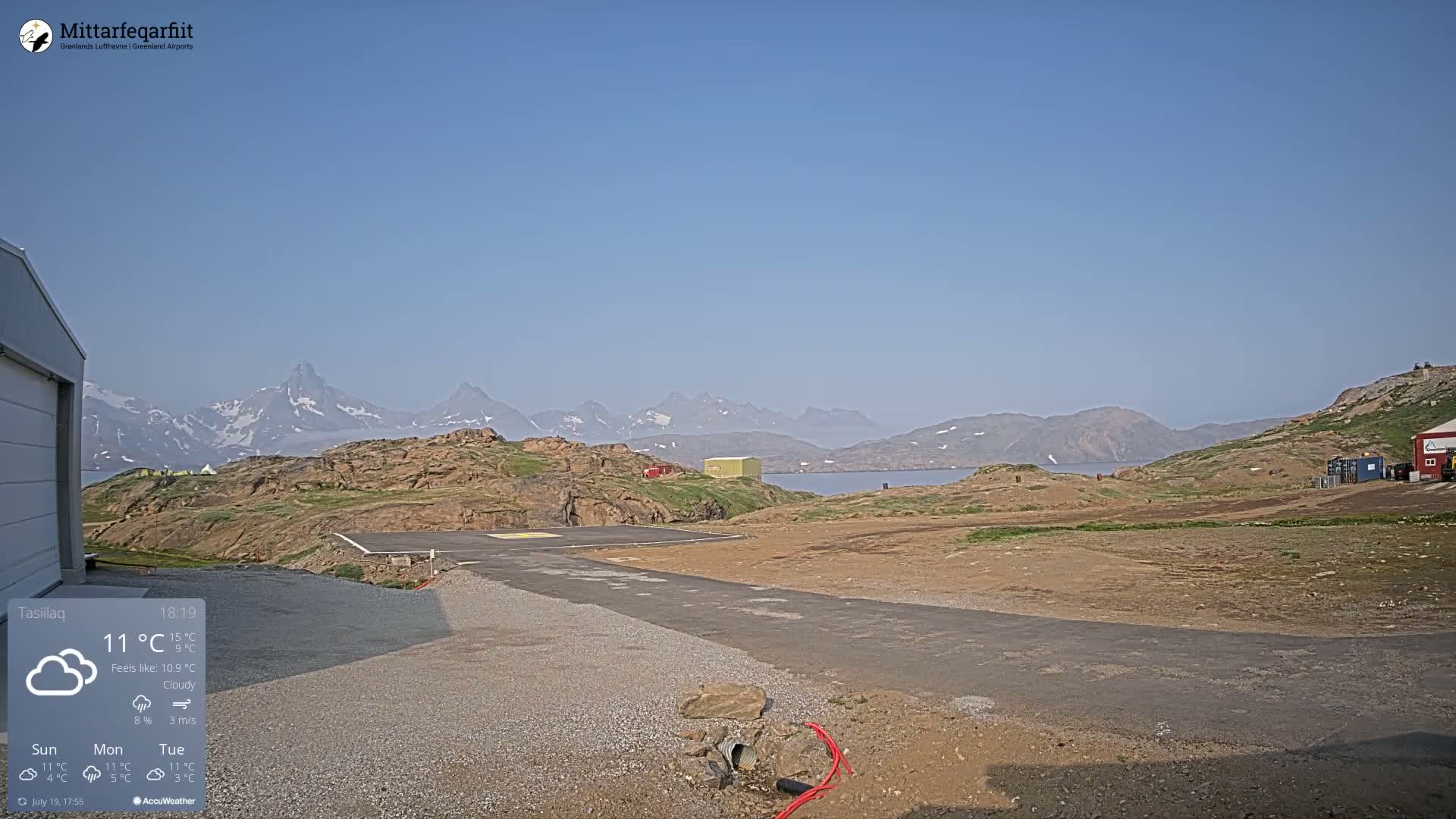 Tasiilaq Heliport Live Cam AGM / BGAM - Tasiilaq, Sermersooq, Greenland, Denmark