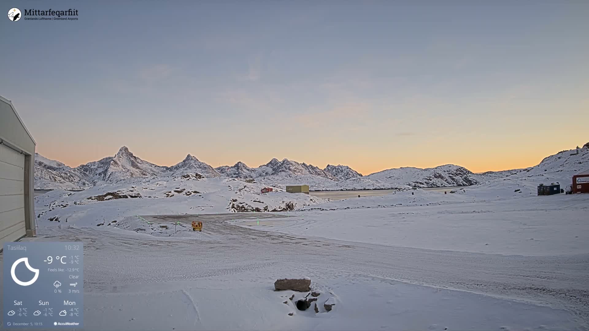 Tasiilaq Heliport Live Cam AGM / BGAM - Tasiilaq, Sermersooq, Greenland, Denmark
