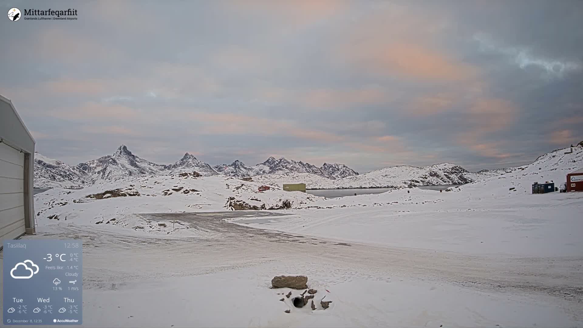 Tasiilaq Heliport Live Cam AGM / BGAM - Tasiilaq, Sermersooq, Greenland, Denmark
