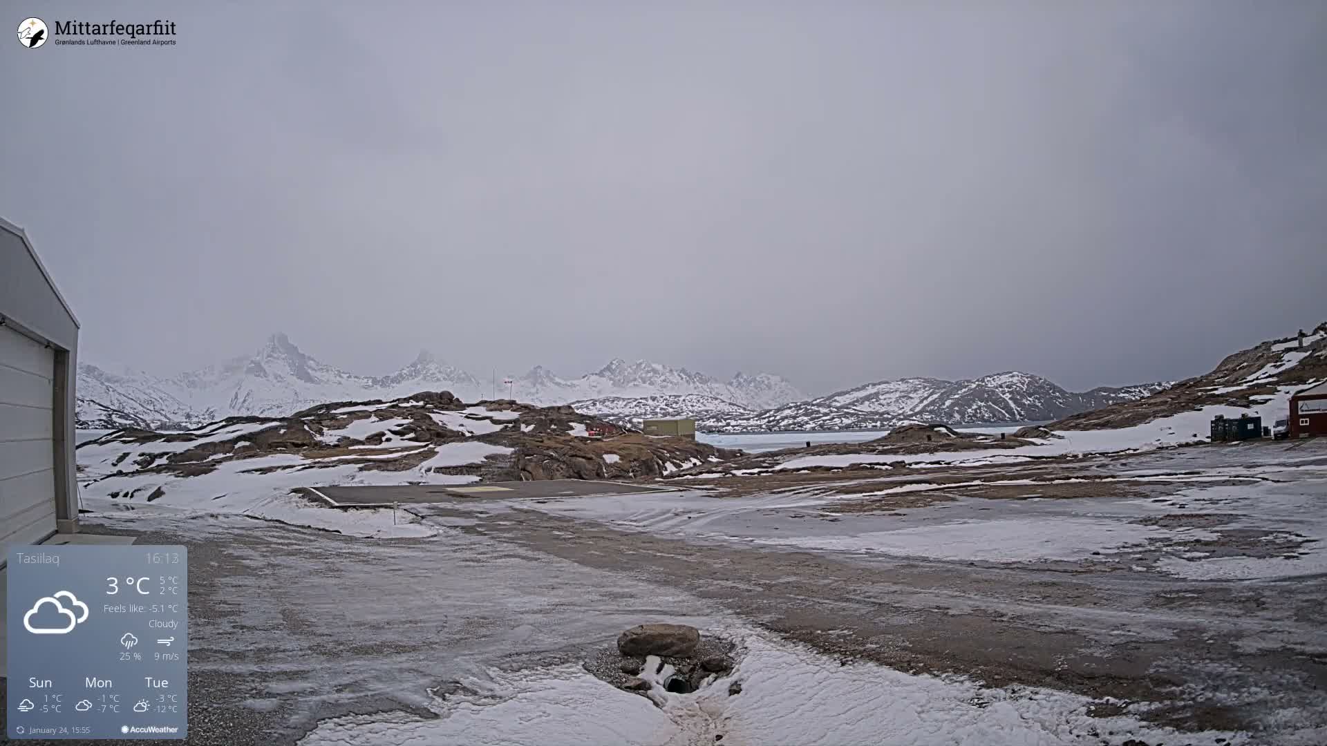 Tasiilaq Heliport Live Cam AGM / BGAM - Tasiilaq, Sermersooq, Greenland, Denmark
