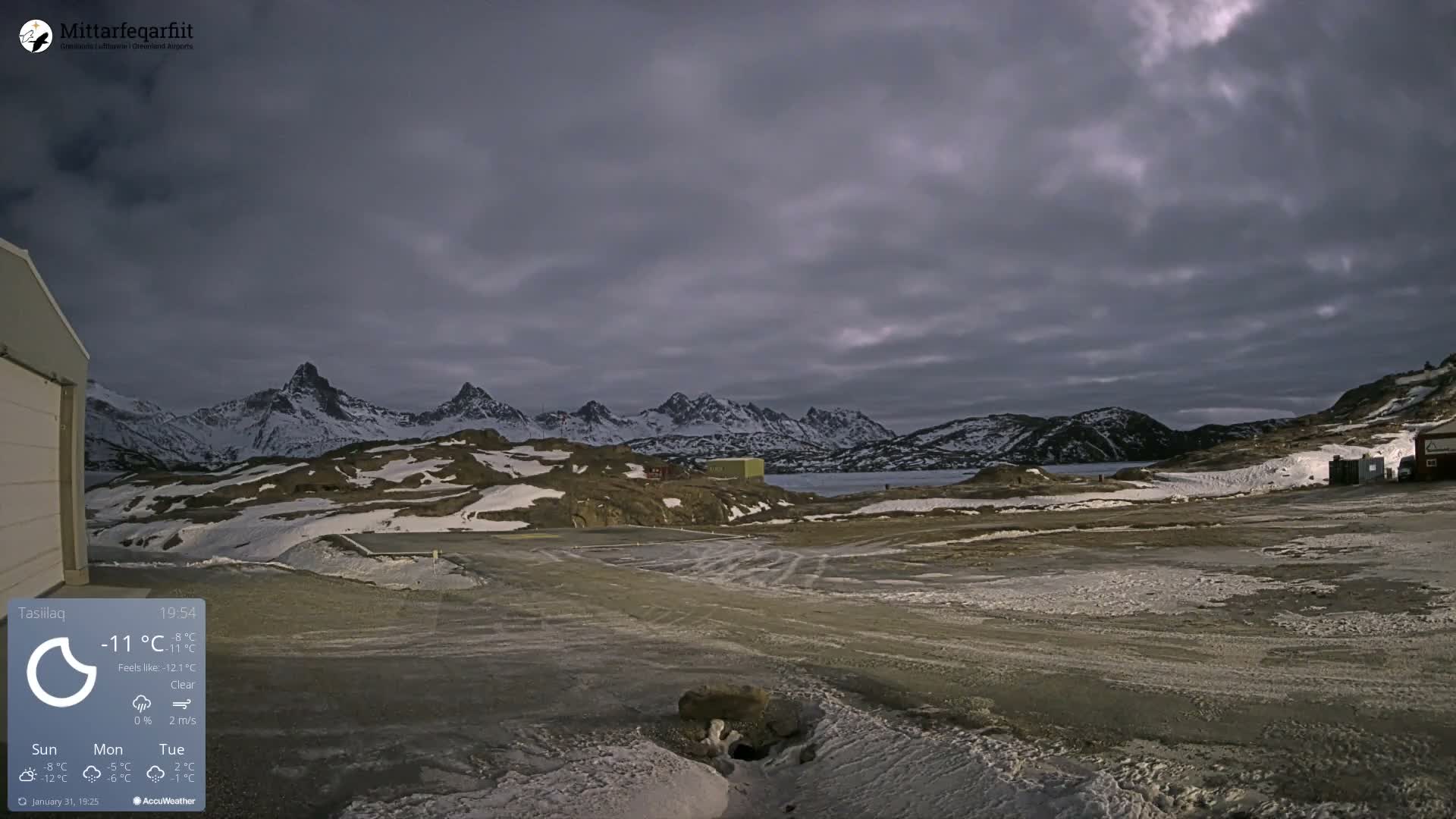 Tasiilaq Heliport Live Cam AGM / BGAM - Tasiilaq, Sermersooq, Greenland, Denmark