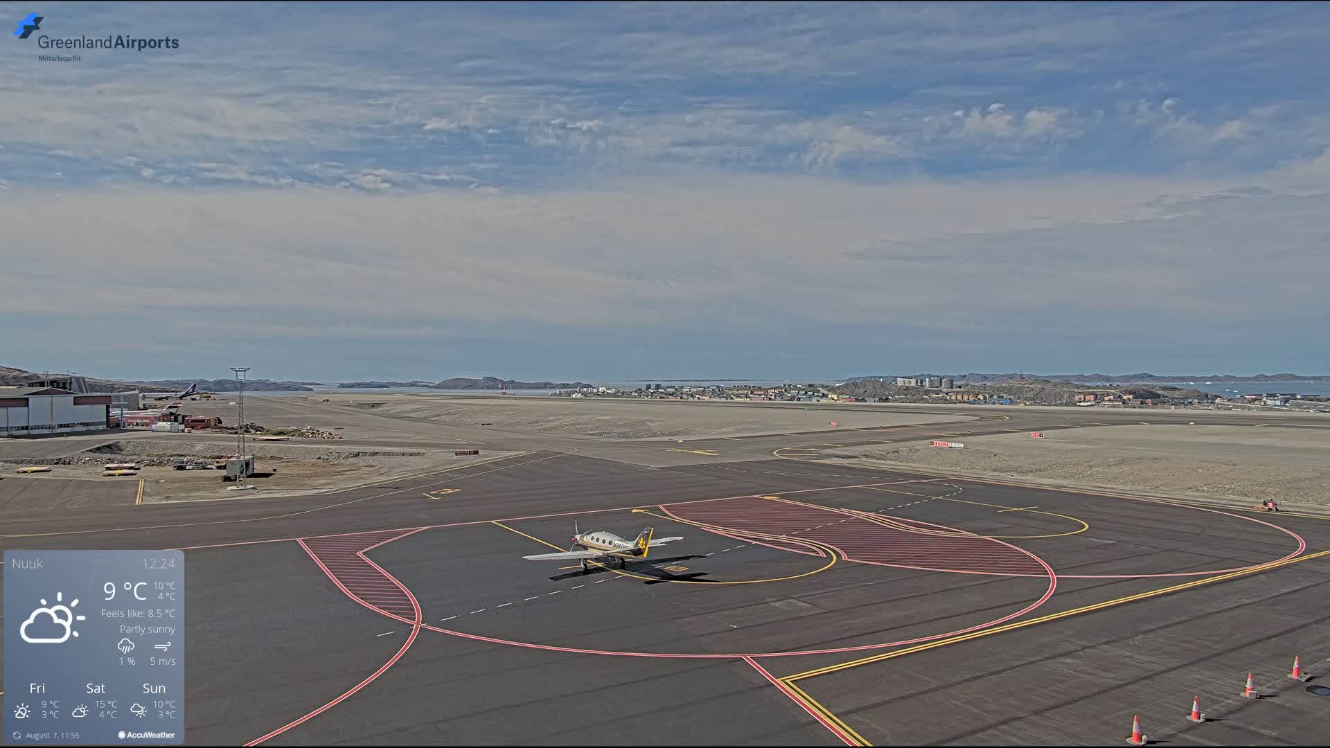 Nuuk City  &  Nuuk Airport South Towards View Live Cam GOH / BGGH - Nuuk, Sermersooq, Greenland, Denmark