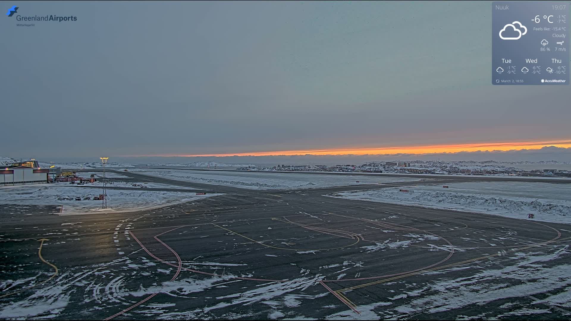 Nuuk City  &  Nuuk Airport South Towards View Live Cam GOH / BGGH - Nuuk, Sermersooq, Greenland, Denmark