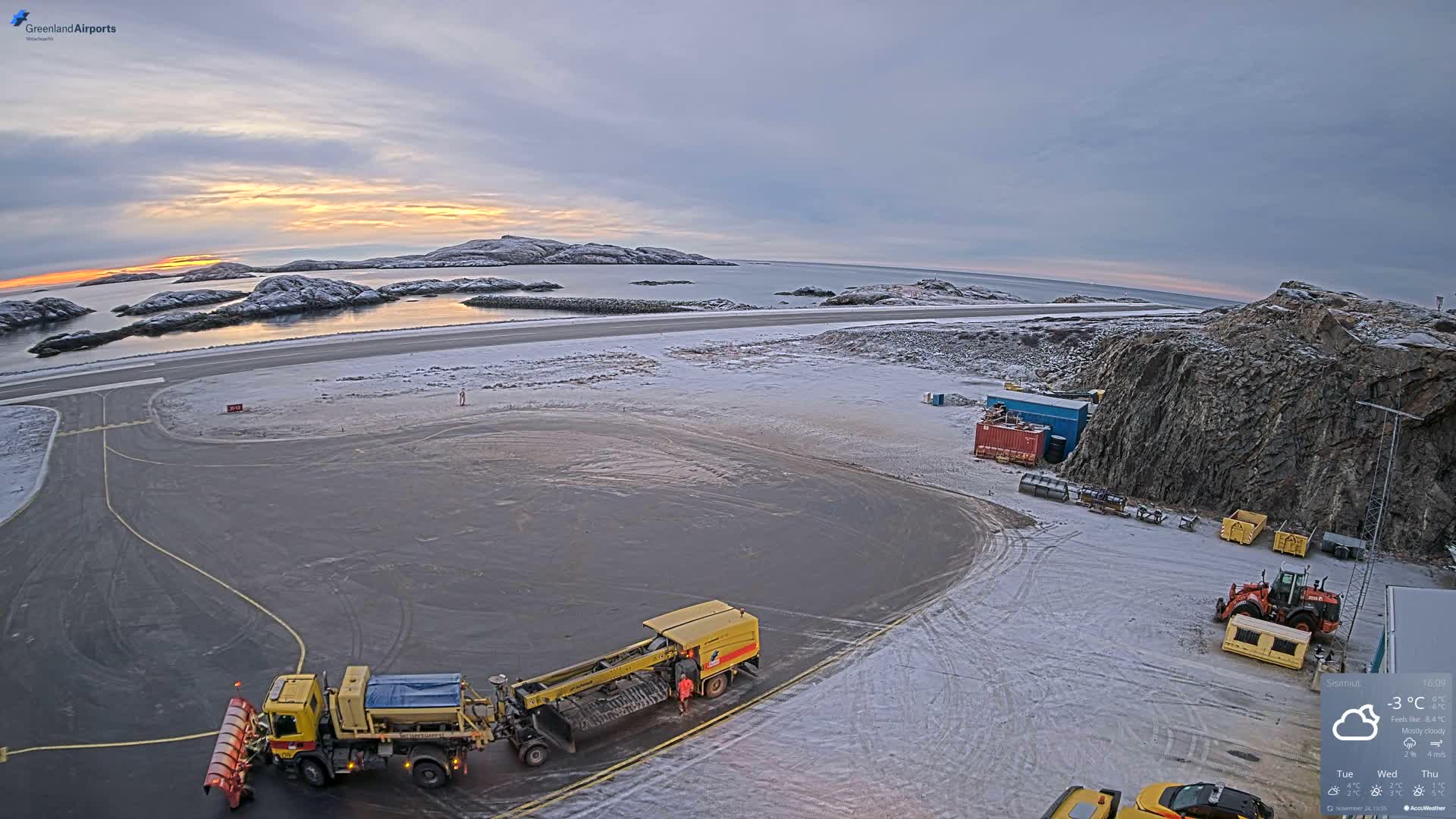 Sisimiut Airport Southwest Towards View Live Cam JHS / BGSS - Sisimiut, Qeqqata, Greenland, Denmark
