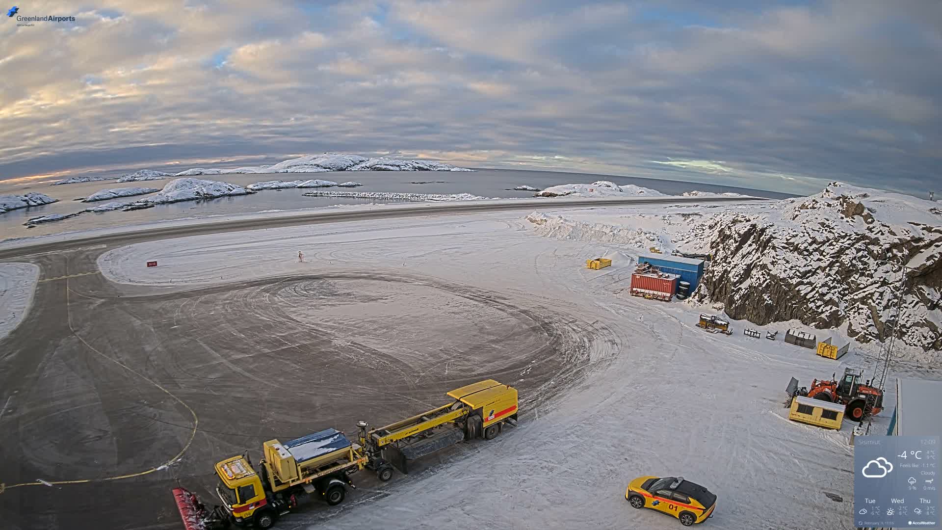 Sisimiut Airport Southwest Towards View Live Cam JHS / BGSS - Sisimiut, Qeqqata, Greenland, Denmark