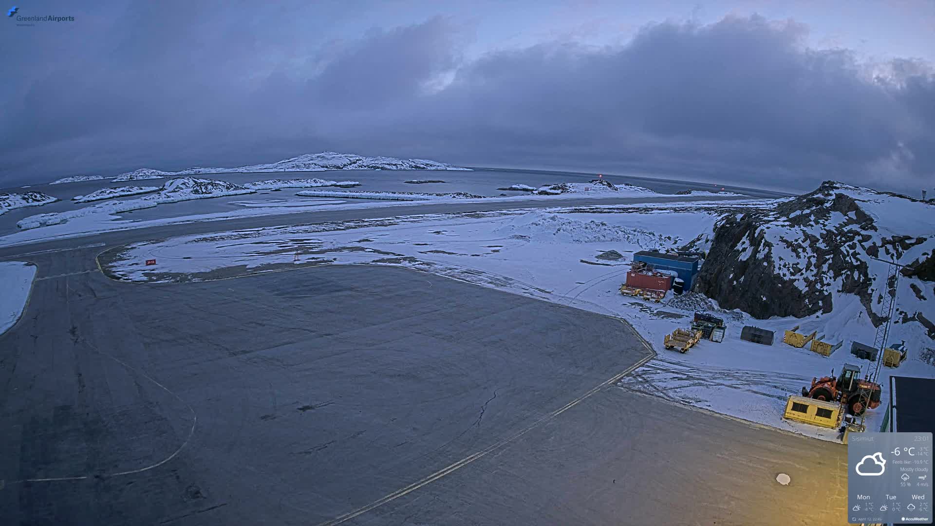 Sisimiut Airport Southwest Towards View Live Cam JHS / BGSS - Sisimiut, Qeqqata, Greenland, Denmark