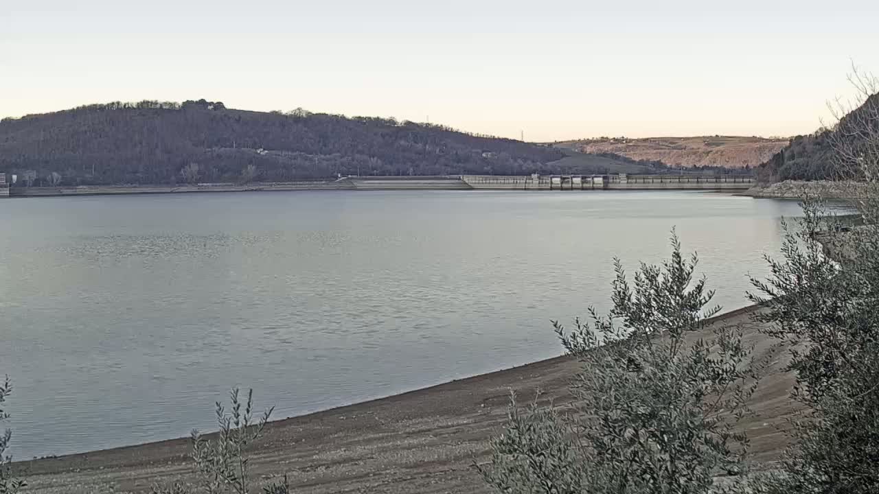 Lago di Corbara Dam Lake - Terni, Umbria, Italy
