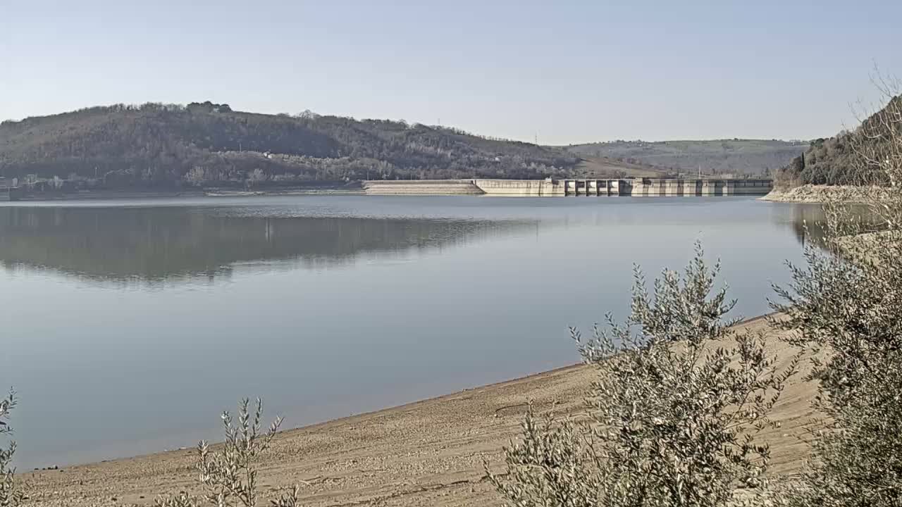 Lago di Corbara Dam Lake - Terni, Umbria, Italy
