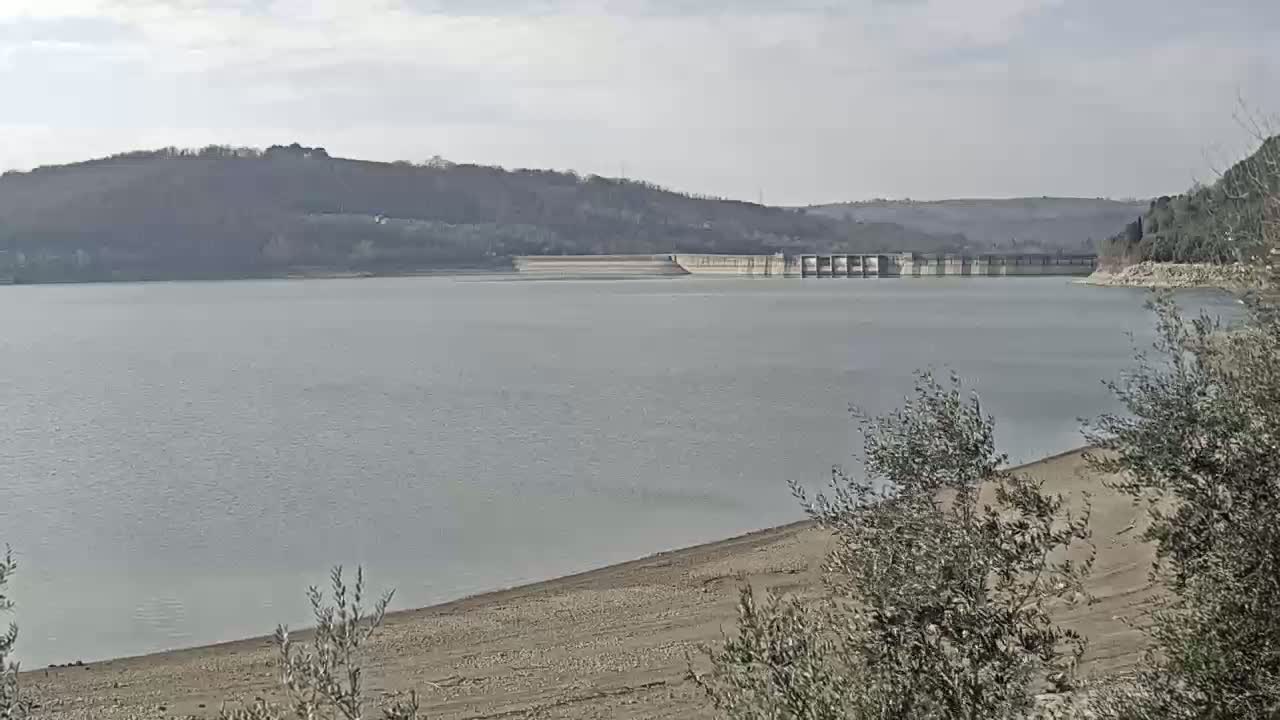 Lago di Corbara Dam Lake - Terni, Umbria, Italy