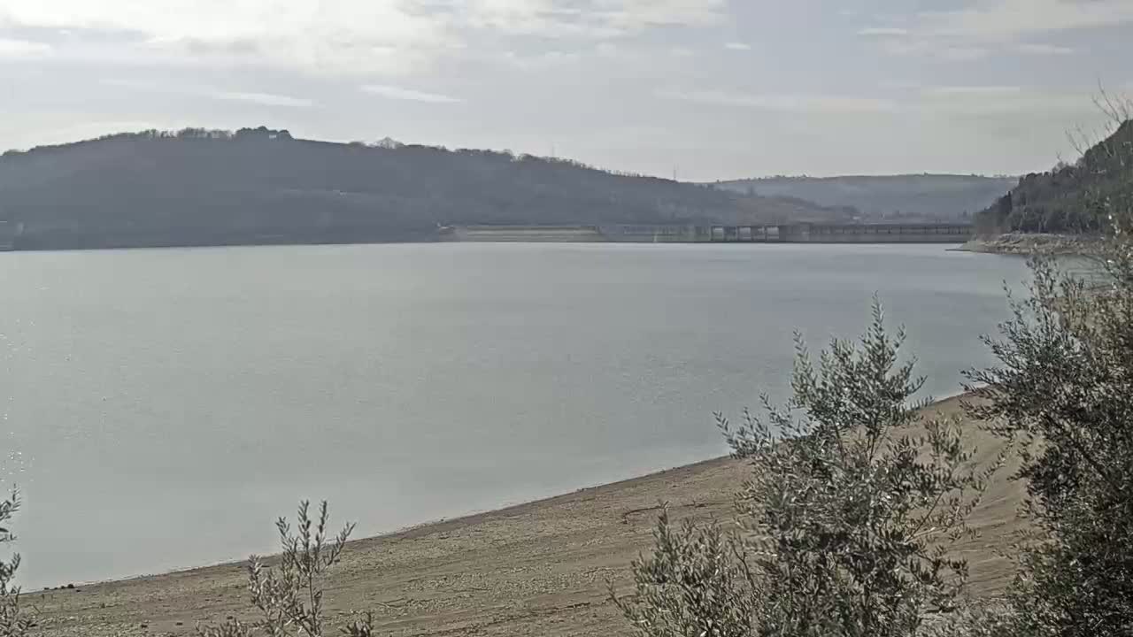 Lago di Corbara Dam Lake - Terni, Umbria, Italy