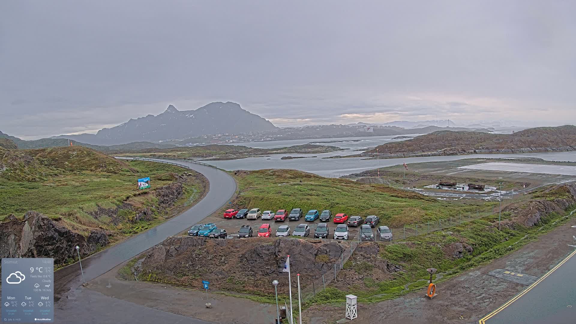 Sisimiut City & Sisimiut Airport Southeast Towards View Live Cam JHS / BGSS - Sisimiut, Qeqqata, Greenland, Denmark