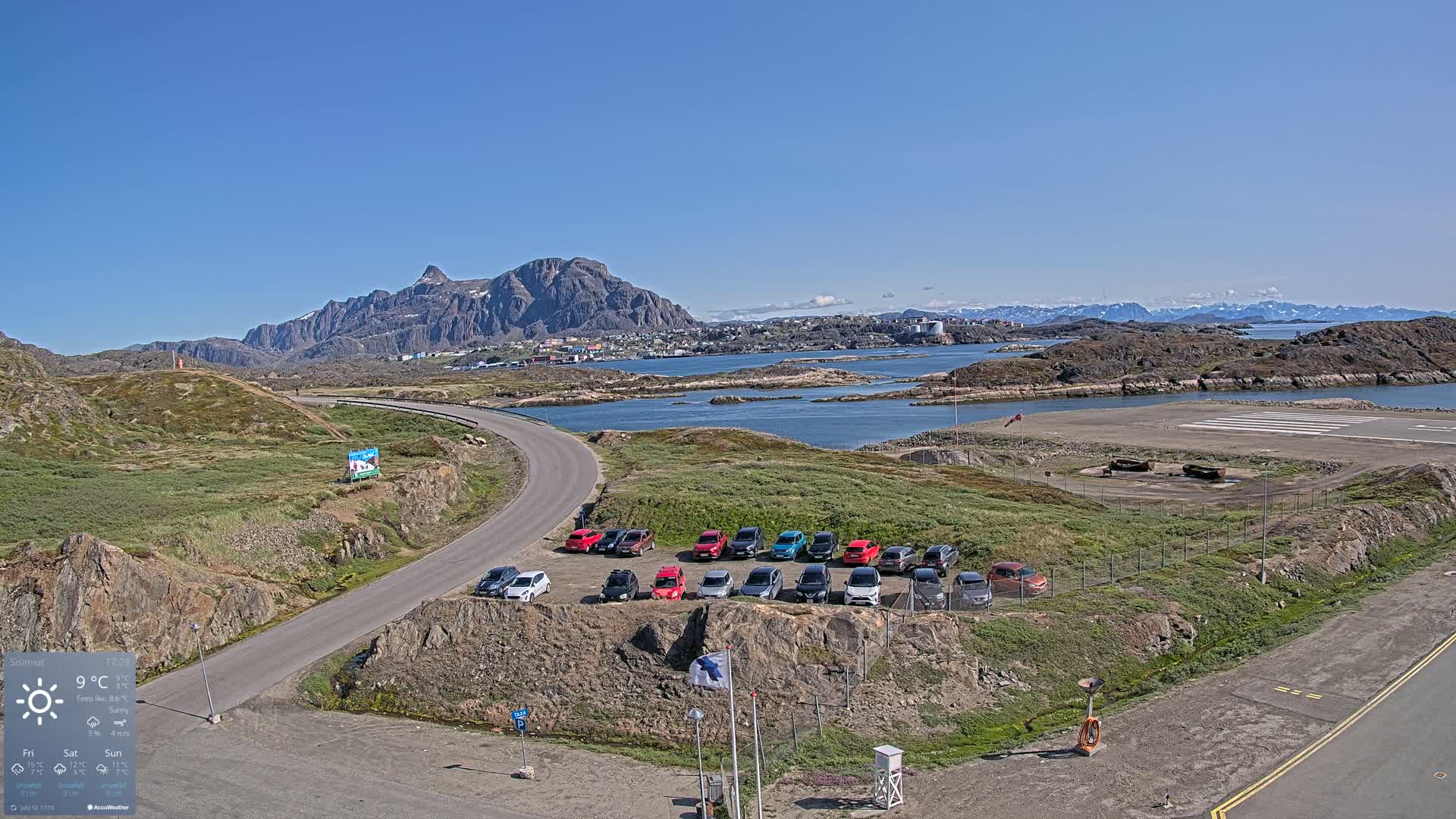 Sisimiut City & Sisimiut Airport Southeast Towards View Live Cam JHS / BGSS - Sisimiut, Qeqqata, Greenland, Denmark