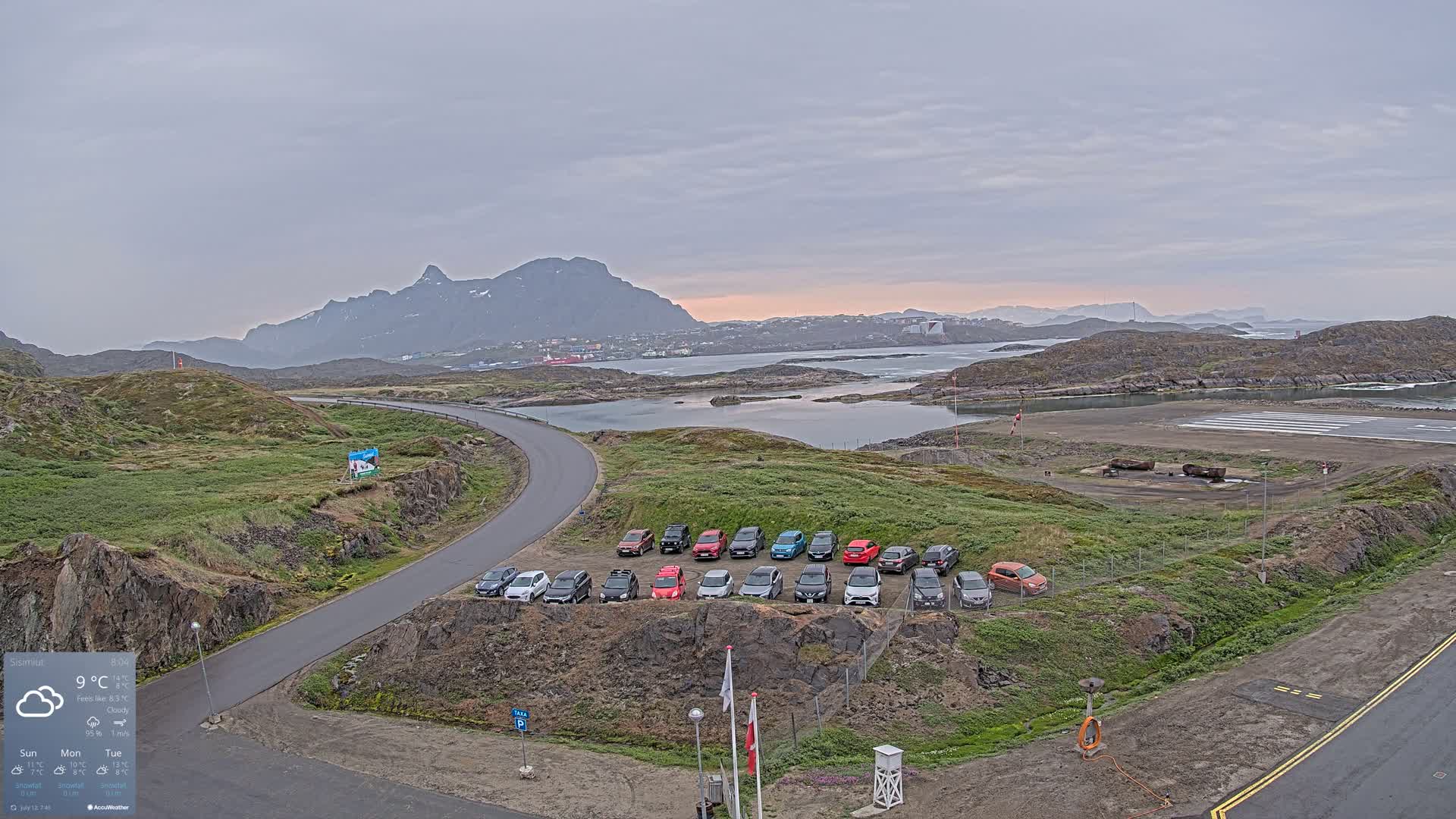 Sisimiut City & Sisimiut Airport Southeast Towards View Live Cam JHS / BGSS - Sisimiut, Qeqqata, Greenland, Denmark