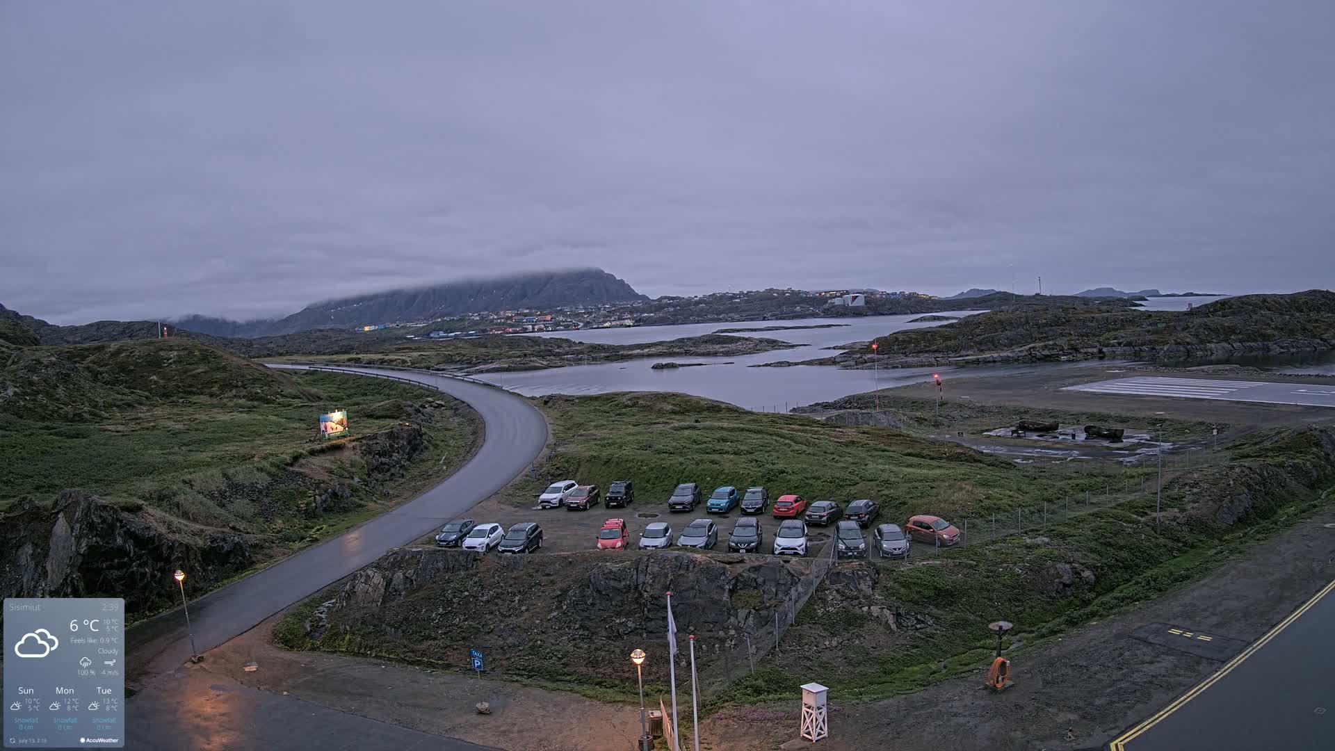 Sisimiut City & Sisimiut Airport Southeast Towards View Live Cam JHS / BGSS - Sisimiut, Qeqqata, Greenland, Denmark