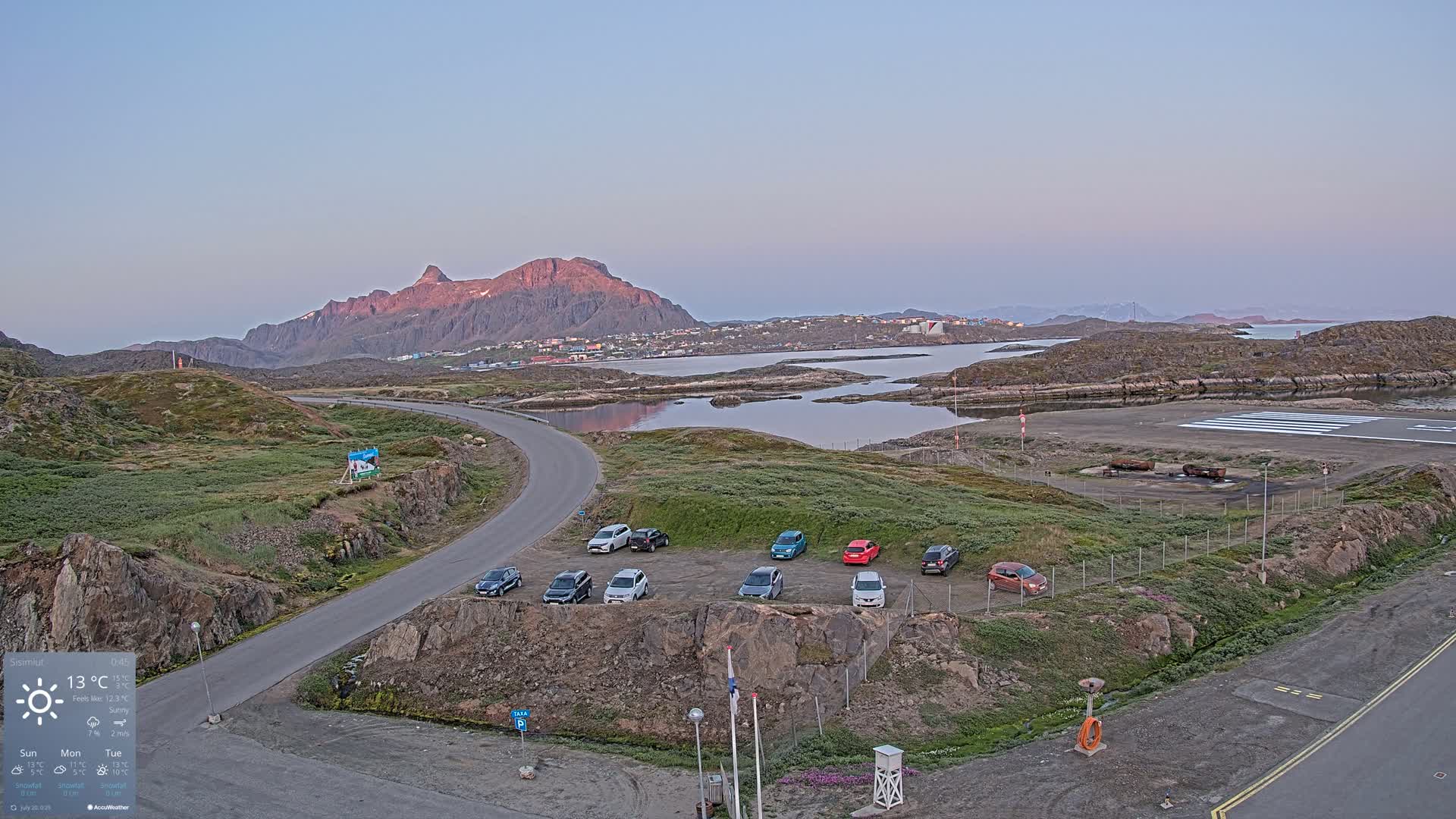 Sisimiut City & Sisimiut Airport Southeast Towards View Live Cam JHS / BGSS - Sisimiut, Qeqqata, Greenland, Denmark