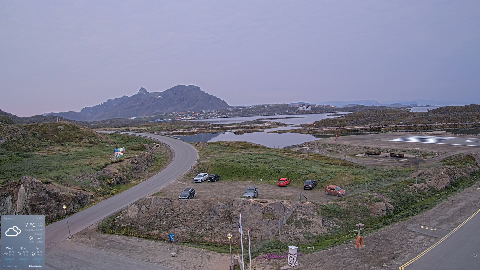 Sisimiut City & Sisimiut Airport Southeast Towards View Live Cam JHS / BGSS - Sisimiut, Qeqqata, Greenland, Denmark