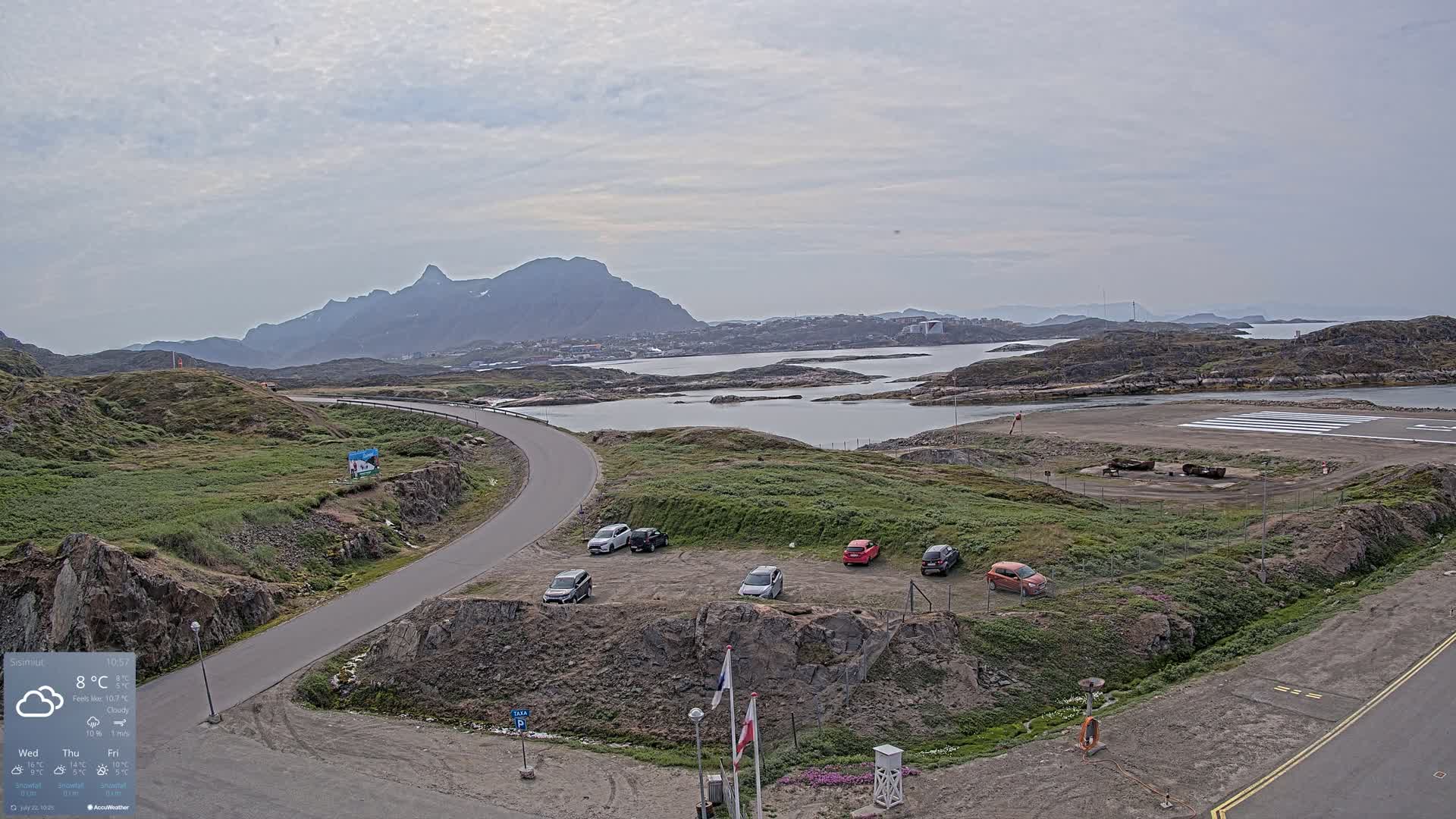 Sisimiut City & Sisimiut Airport Southeast Towards View Live Cam JHS / BGSS - Sisimiut, Qeqqata, Greenland, Denmark