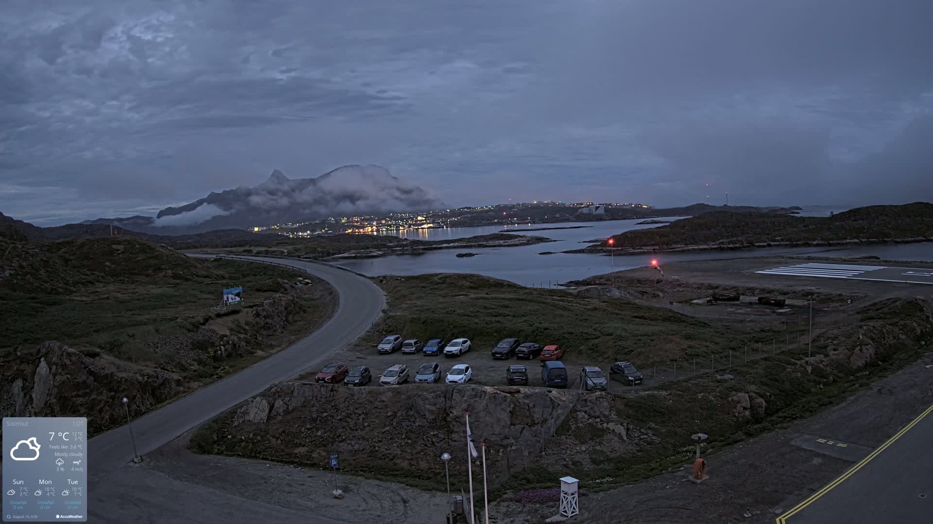 Sisimiut City & Sisimiut Airport Southeast Towards View Live Cam JHS / BGSS - Sisimiut, Qeqqata, Greenland, Denmark