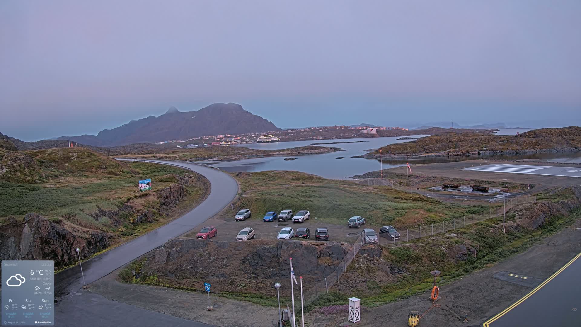Sisimiut City & Sisimiut Airport Southeast Towards View Live Cam JHS / BGSS - Sisimiut, Qeqqata, Greenland, Denmark
