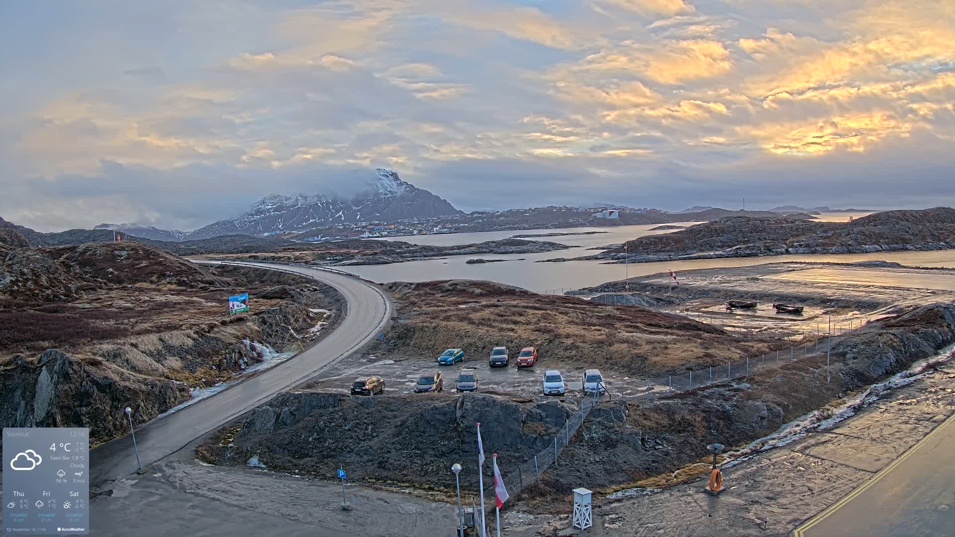 Sisimiut City & Sisimiut Airport Southeast Towards View Live Cam JHS / BGSS - Sisimiut, Qeqqata, Greenland, Denmark