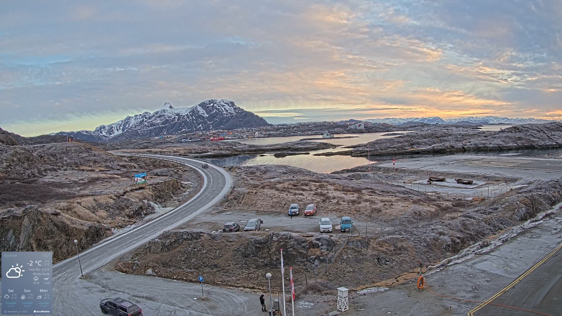 Sisimiut City & Sisimiut Airport Southeast Towards View Live Cam JHS / BGSS - Sisimiut, Qeqqata, Greenland, Denmark